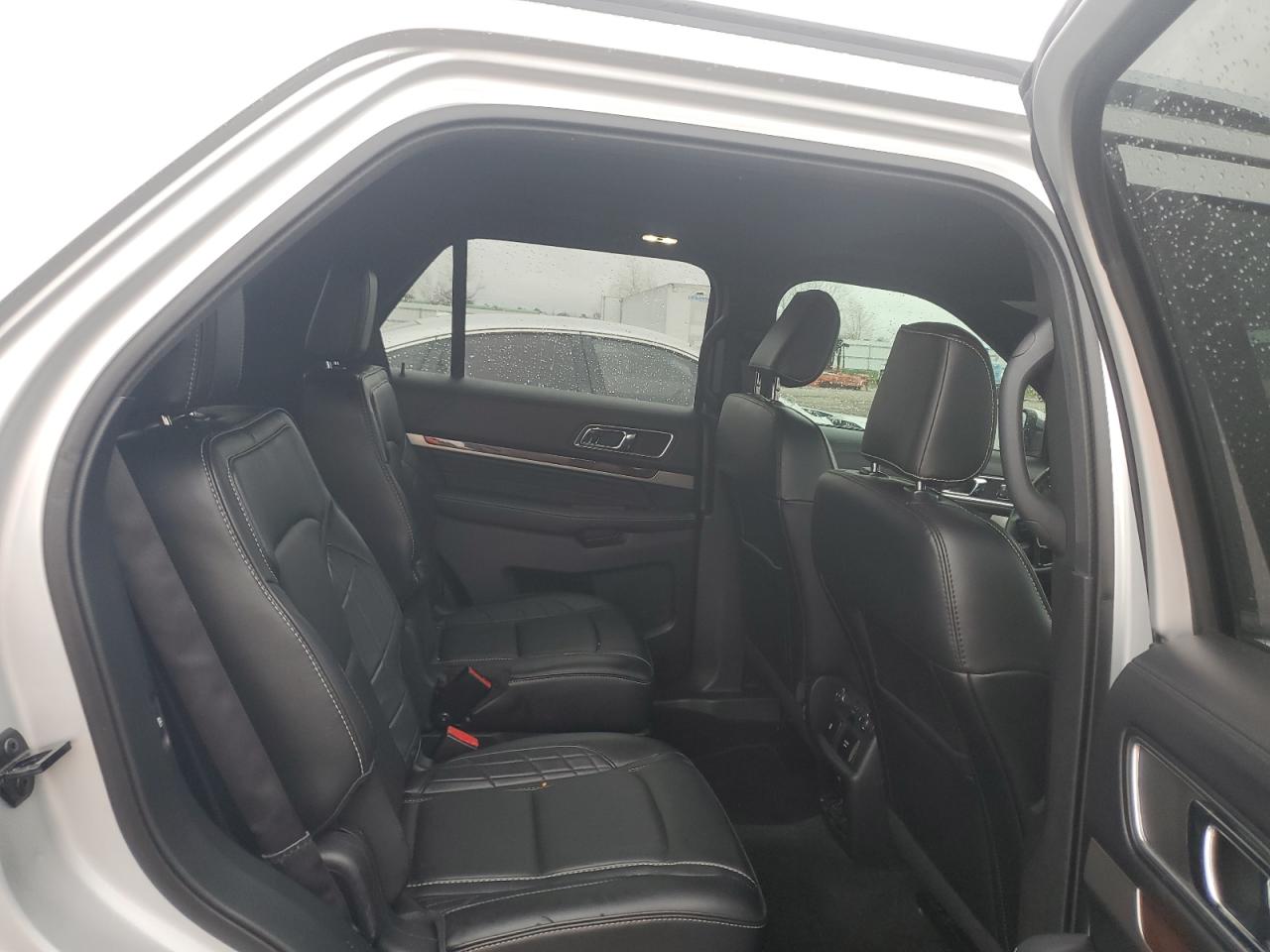 2018 Ford Explorer VIN 1FM5K8HT1JGC26419 Copart auction photo, front end / side damage thumbnail 11