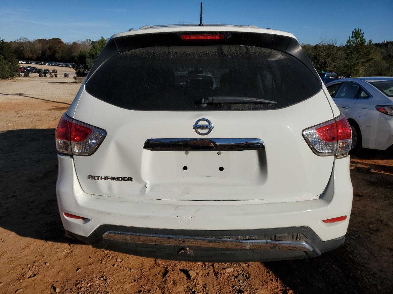 2015 Nissan Pathfinder VIN 5N1AR2MN2FC715201 Copart auction photo, all over damage thumbnail 6