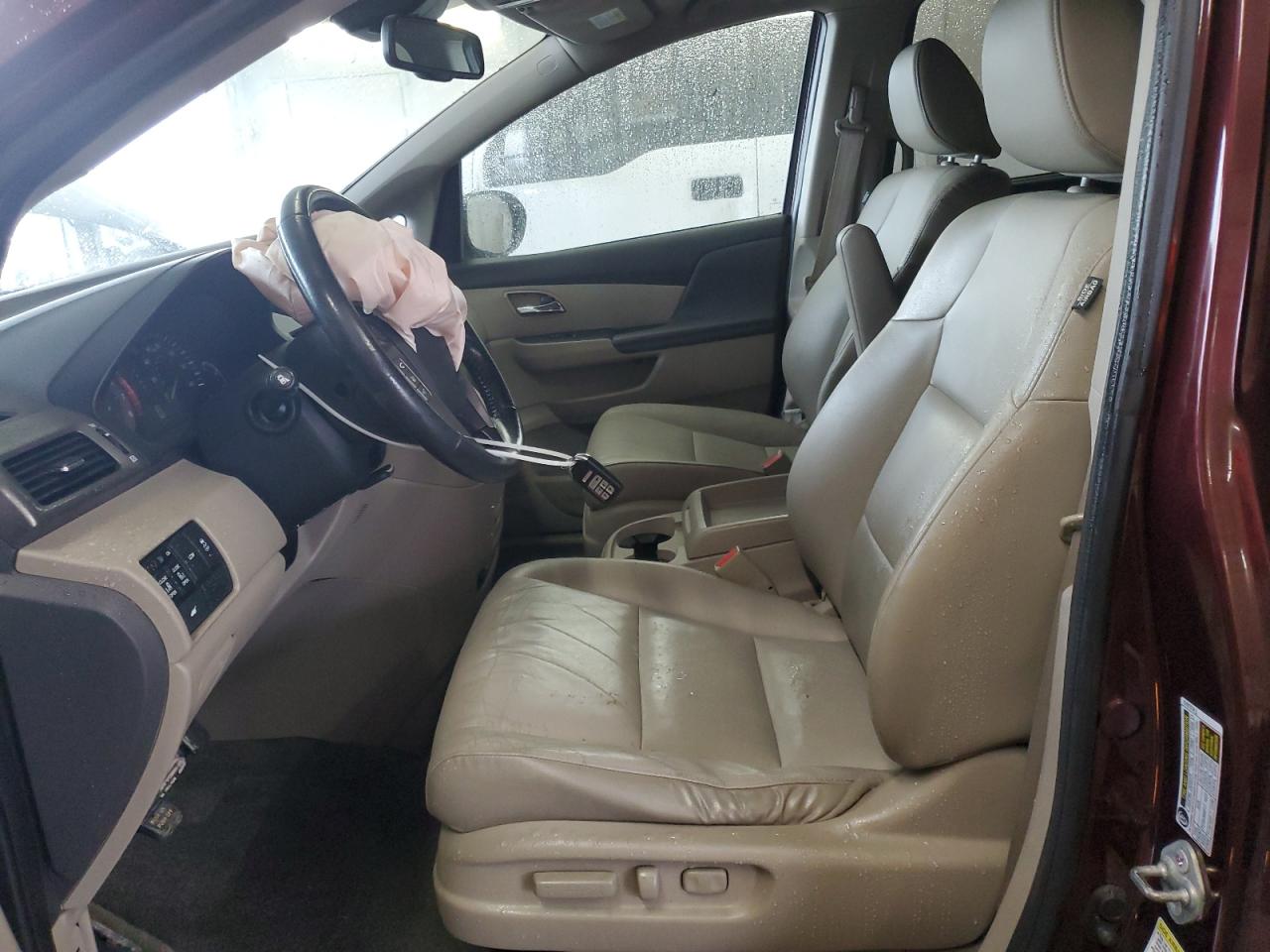 2014 Honda Odyssey VIN 5FNRL5H63EB132179 Copart auction photo, front end damage thumbnail 7