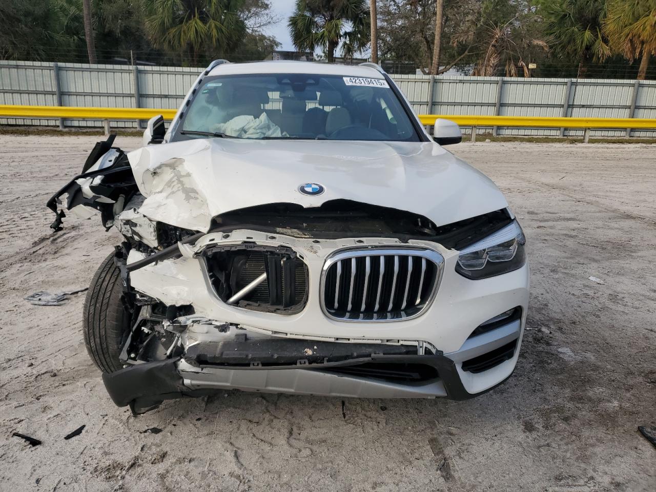 2019 BMW X3 VIN 5UXTR7C58KLF36040 Copart auction photo, front end / rear end damage thumbnail 5