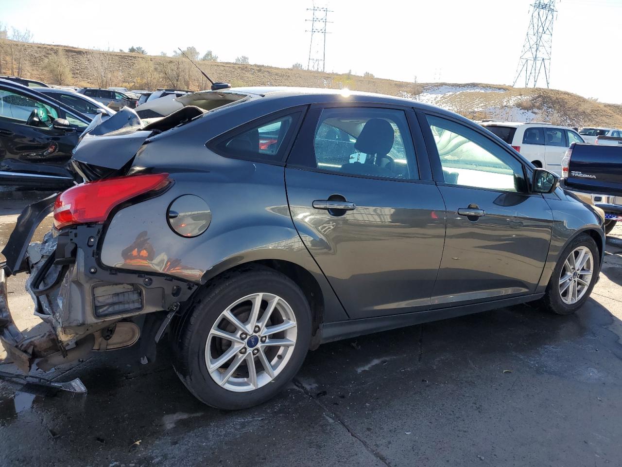 2017 Ford Focus VIN 1FADP3F28HL278006 Copart auction photo, rear end / side damage thumbnail 3