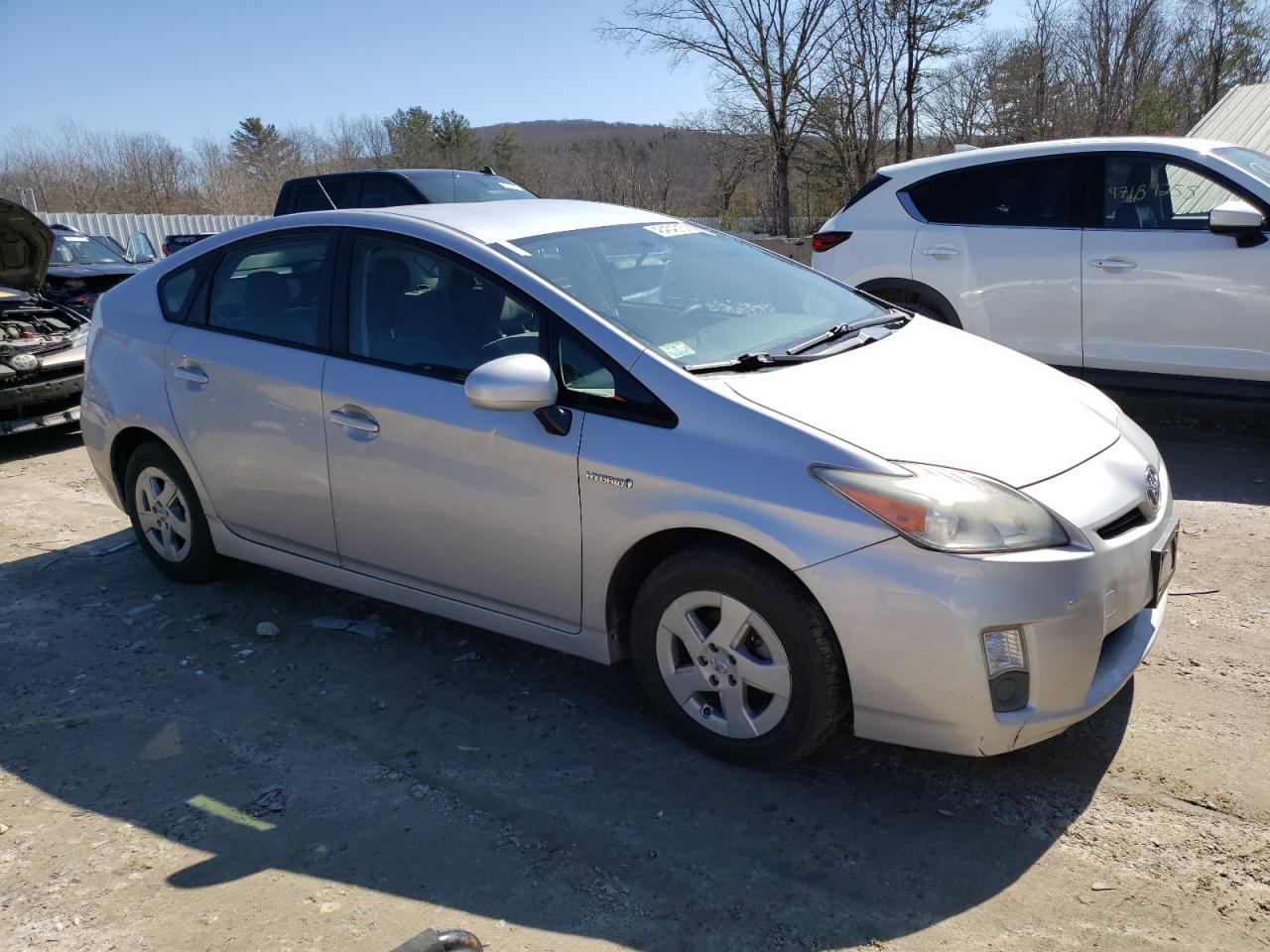 2011 Toyota Prius VIN JTDKN3DU0B0293989 Copart auction photo, side / rear end damage thumbnail 4