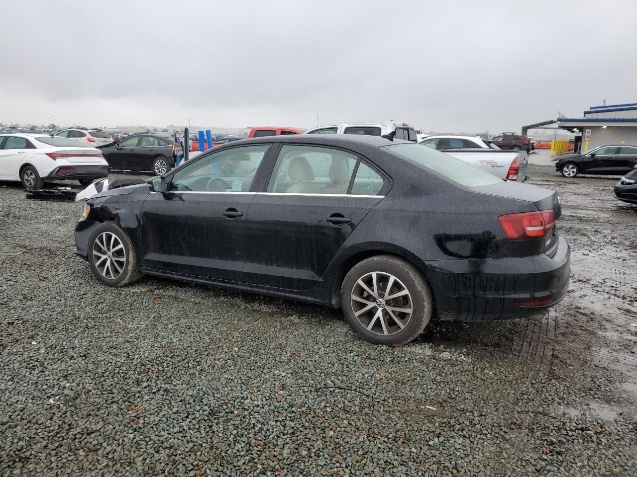2017 Volkswagen Jetta VIN 3VWDB7AJ4HM391462 Copart auction photo, front end / side damage thumbnail 2