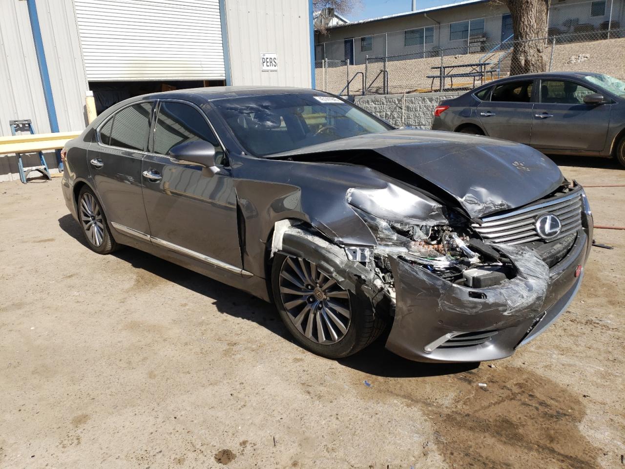 2013 Lexus LS VIN JTHBL1EF4D5120930 Copart auction photo, front end damage thumbnail 4