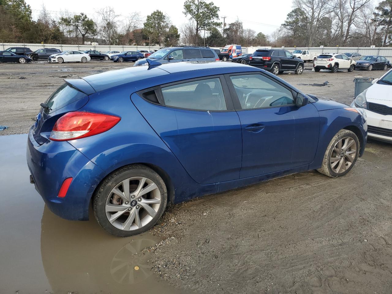 2017 Hyundai Veloster VIN KMHTC6ADXHU305241 Copart auction photo, side damage thumbnail 3