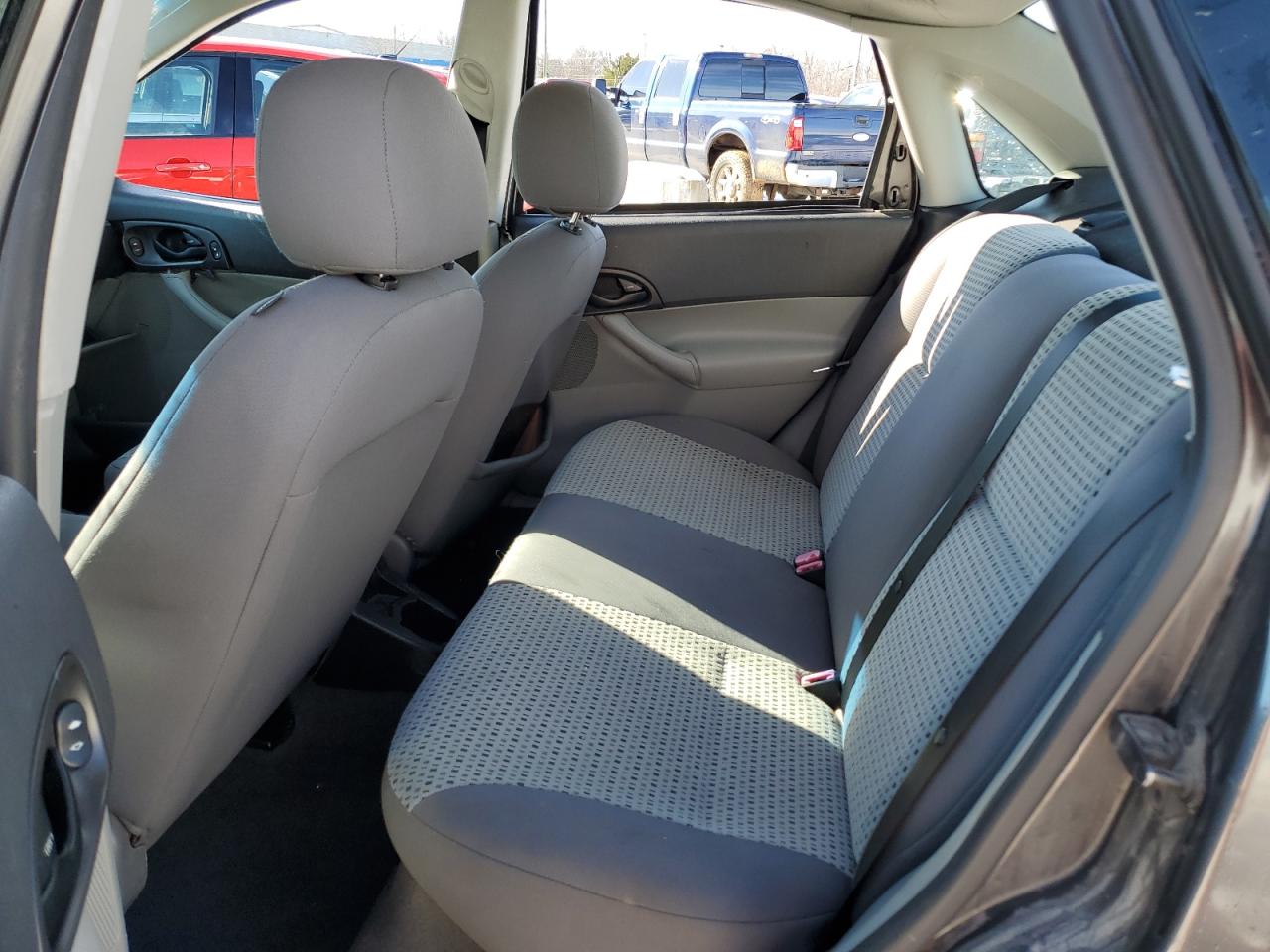 2007 Ford Focus VIN 1FAHP34N87W350995 Copart auction photo, side / front end damage thumbnail 10