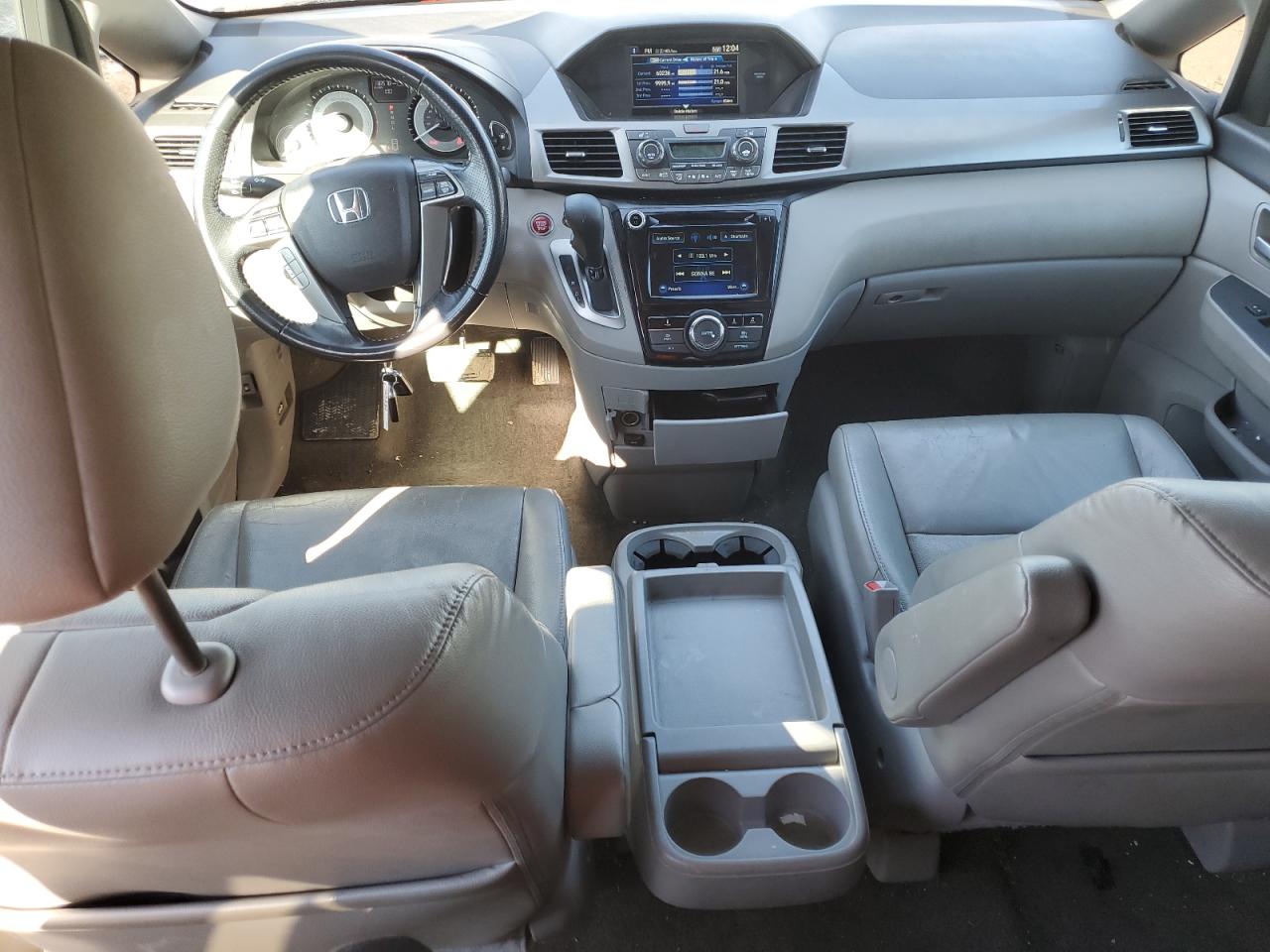 2016 Honda Odyssey VIN 5FNRL5H65GB125351 Copart auction photo, rear end damage thumbnail 8