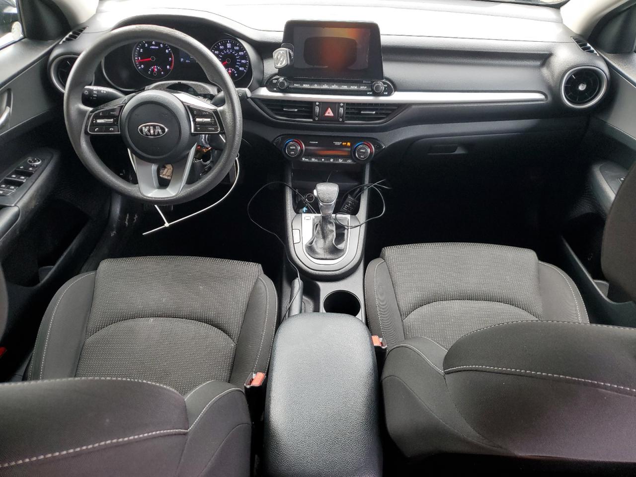 2019 KIA Forte VIN 3KPF24ADXKE048614 Copart auction photo, vandalism damage thumbnail 8