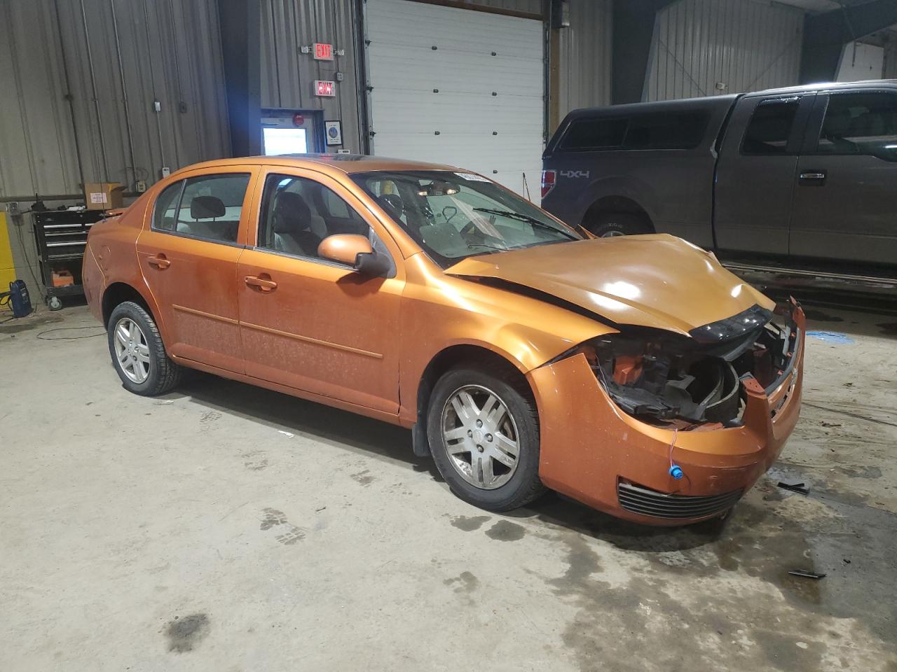 2005 Chevrolet Cobalt VIN 1G1AL52FX57557869 Copart auction photo, front end damage thumbnail 4