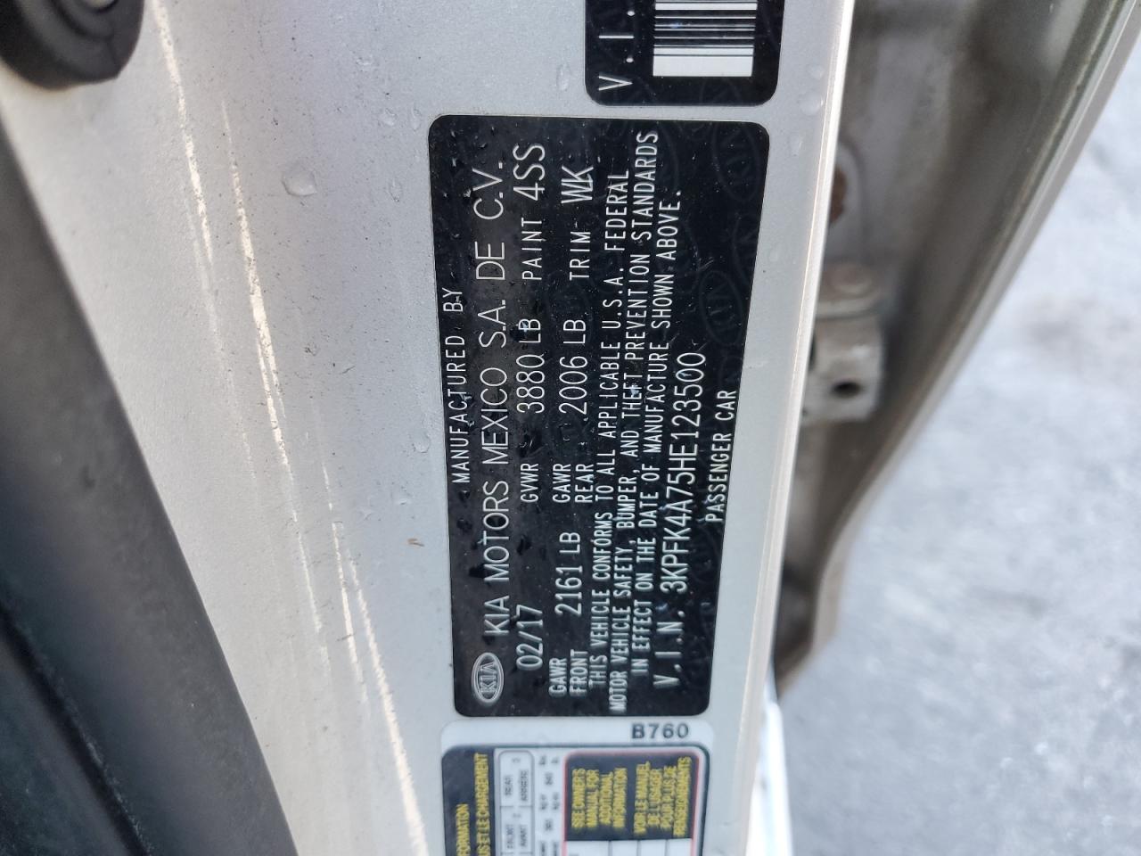 2017 KIA Forte VIN 3KPFK4A75HE123500 Copart auction photo, rear end / top/roof damage thumbnail 15