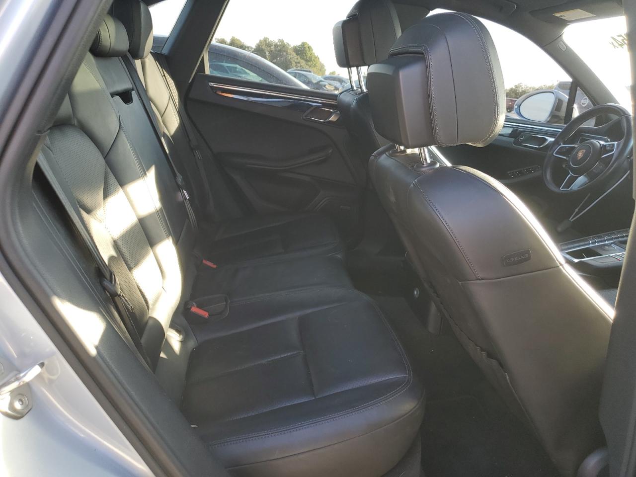 2015 Porsche Macan VIN WP1AB2A54FLB65737 Copart auction photo, all over damage thumbnail 11