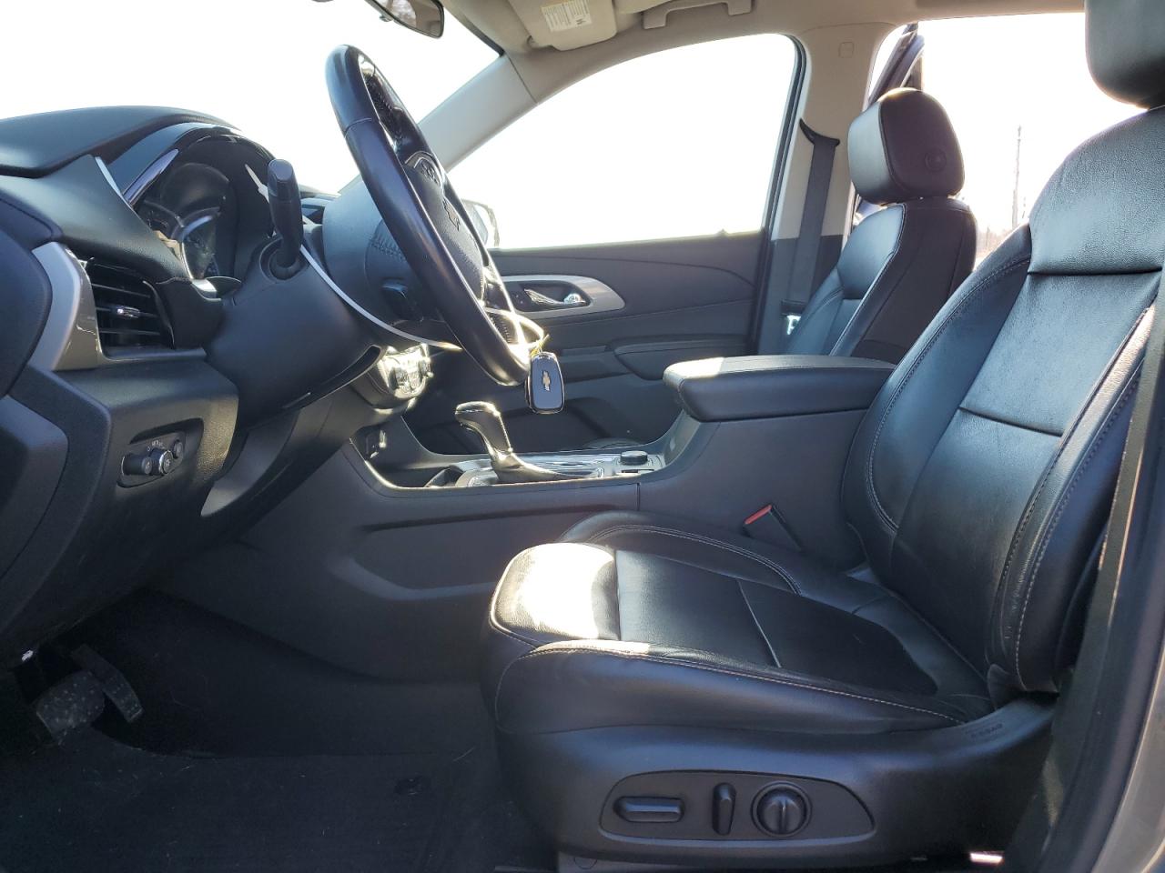 2020 Chevrolet Traverse VIN 1GNEVHKW3LJ145014 Copart auction photo, rear end damage thumbnail 7