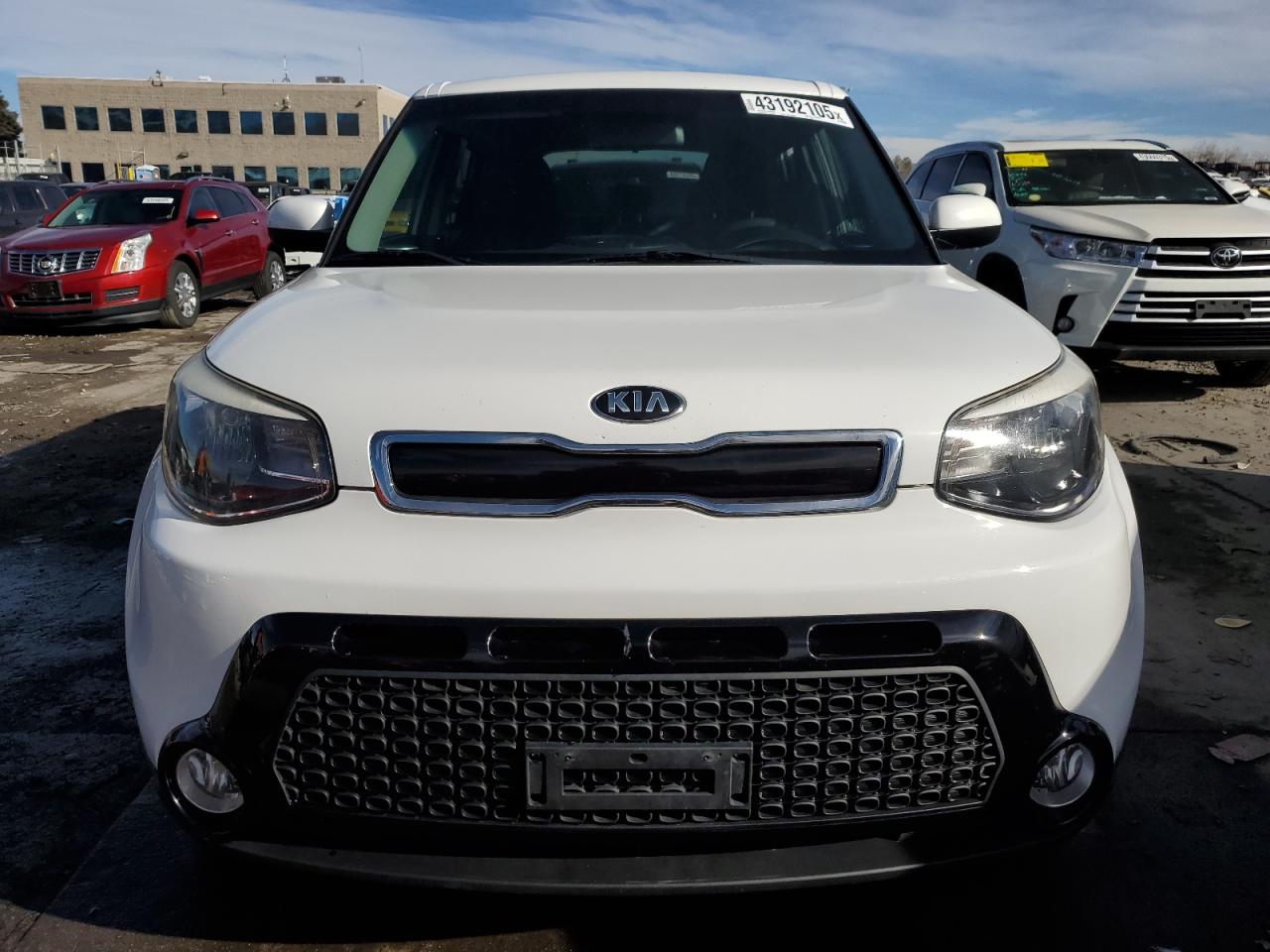 2016 KIA Soul VIN KNDJP3A5XG7238841 Copart auction photo, vandalism damage thumbnail 5