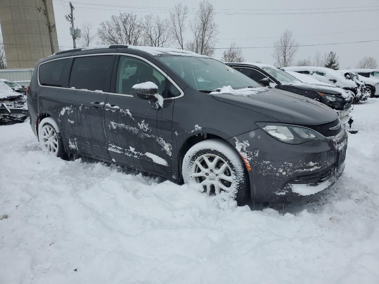 2020 Chrysler Voyager VIN 2C4RC1DG3LR261810 Copart auction photo, side / rear end damage thumbnail 4