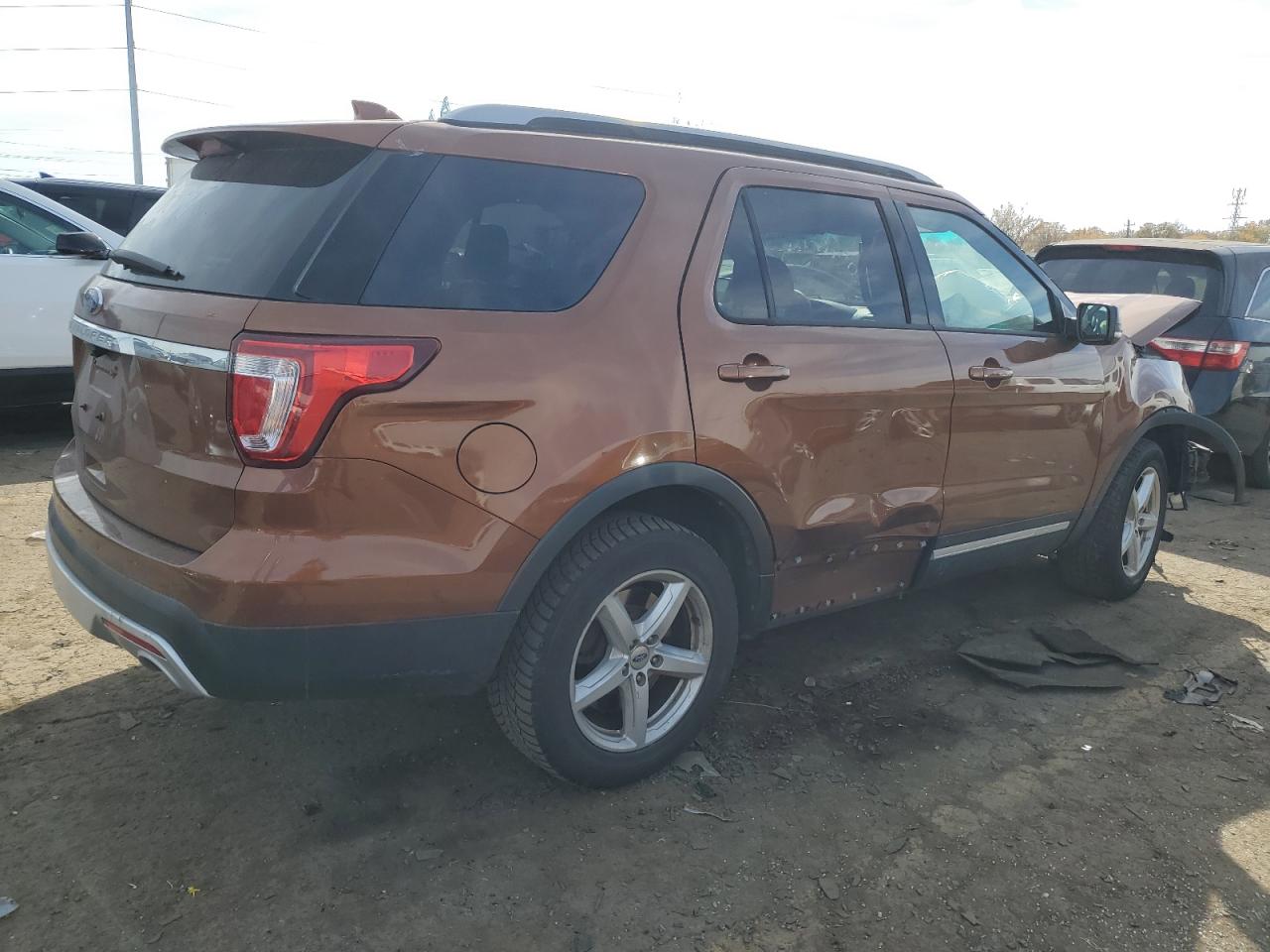 2017 Ford Explorer VIN 1FM5K7D85HGD02777 Copart auction photo, all over damage thumbnail 3