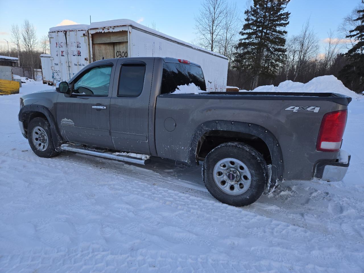 2013 GMC Sierra VIN 1GTR2UEA1DZ182514 Copart auction photo, side damage thumbnail 2