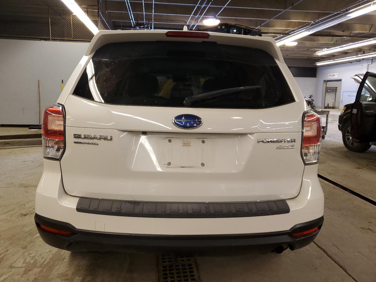 2017 Subaru Forester VIN JF2SJAECXHH515004 Copart auction photo, front end damage thumbnail 6