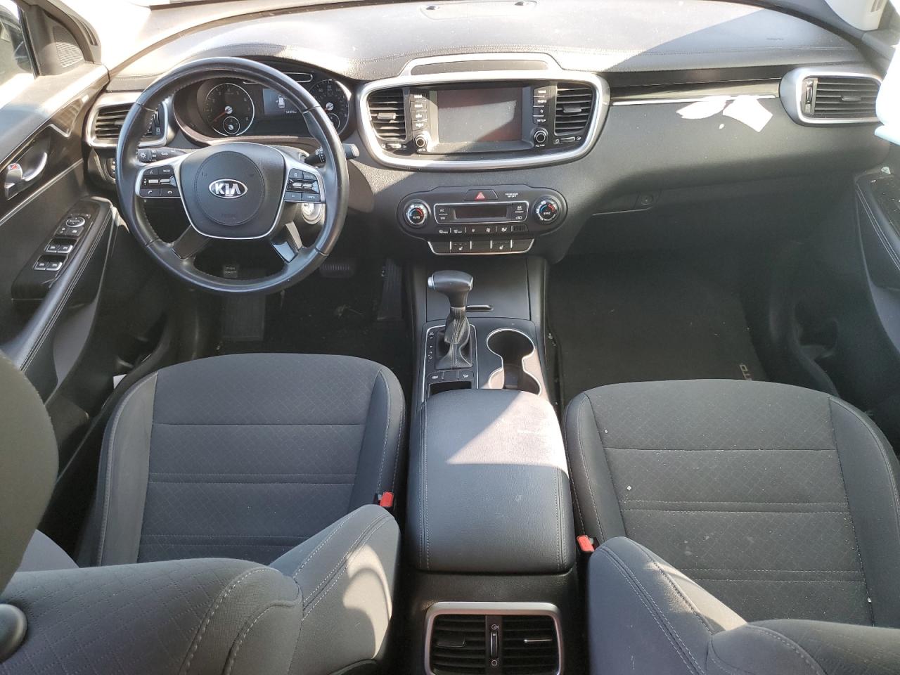 2019 KIA Sorento VIN 5XYPG4A53KG604862 Copart auction photo, front end / side damage thumbnail 8