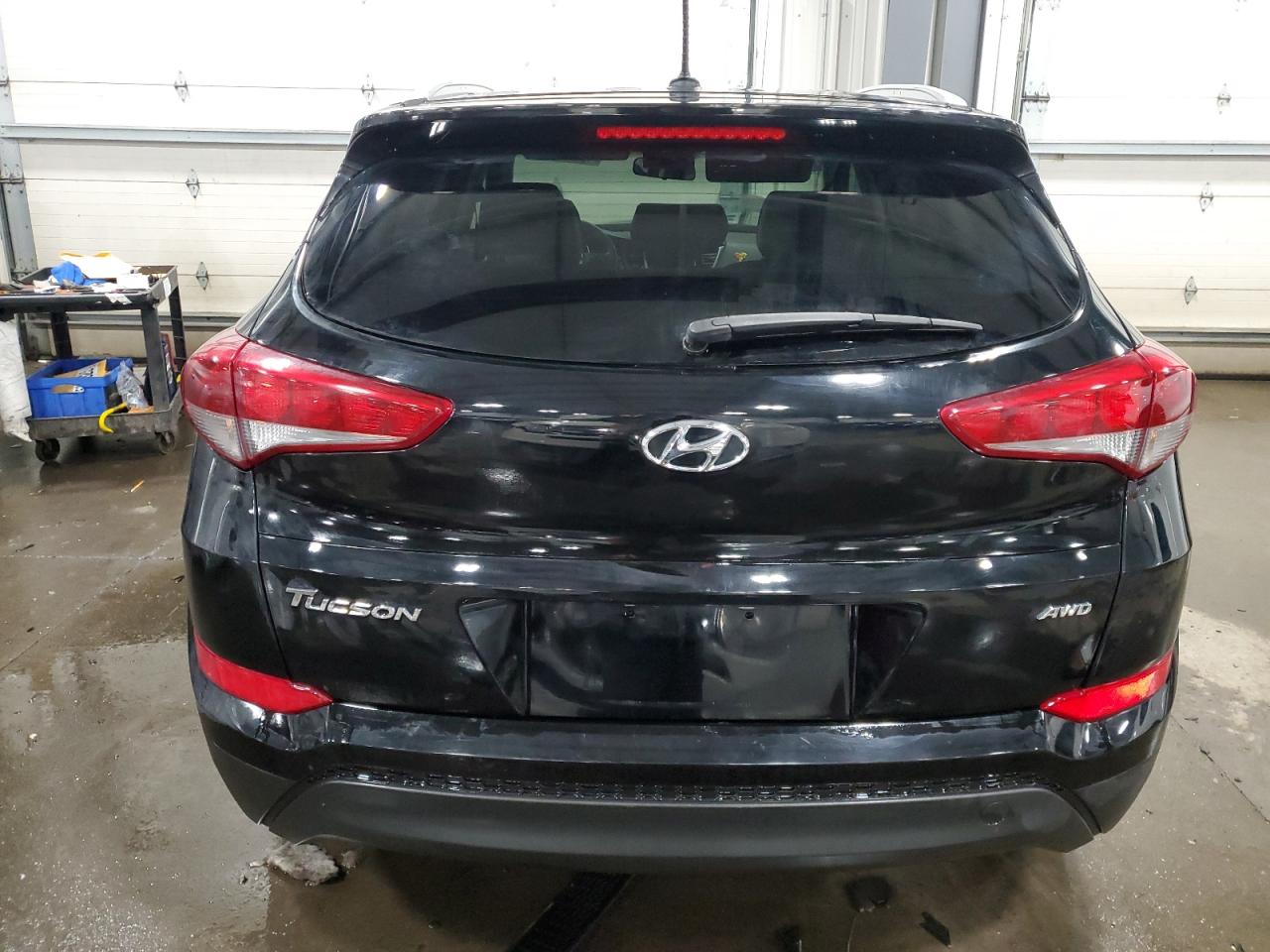 2017 Hyundai Tucson VIN KM8J3CA42HU265811 Copart auction photo, front end damage thumbnail 6