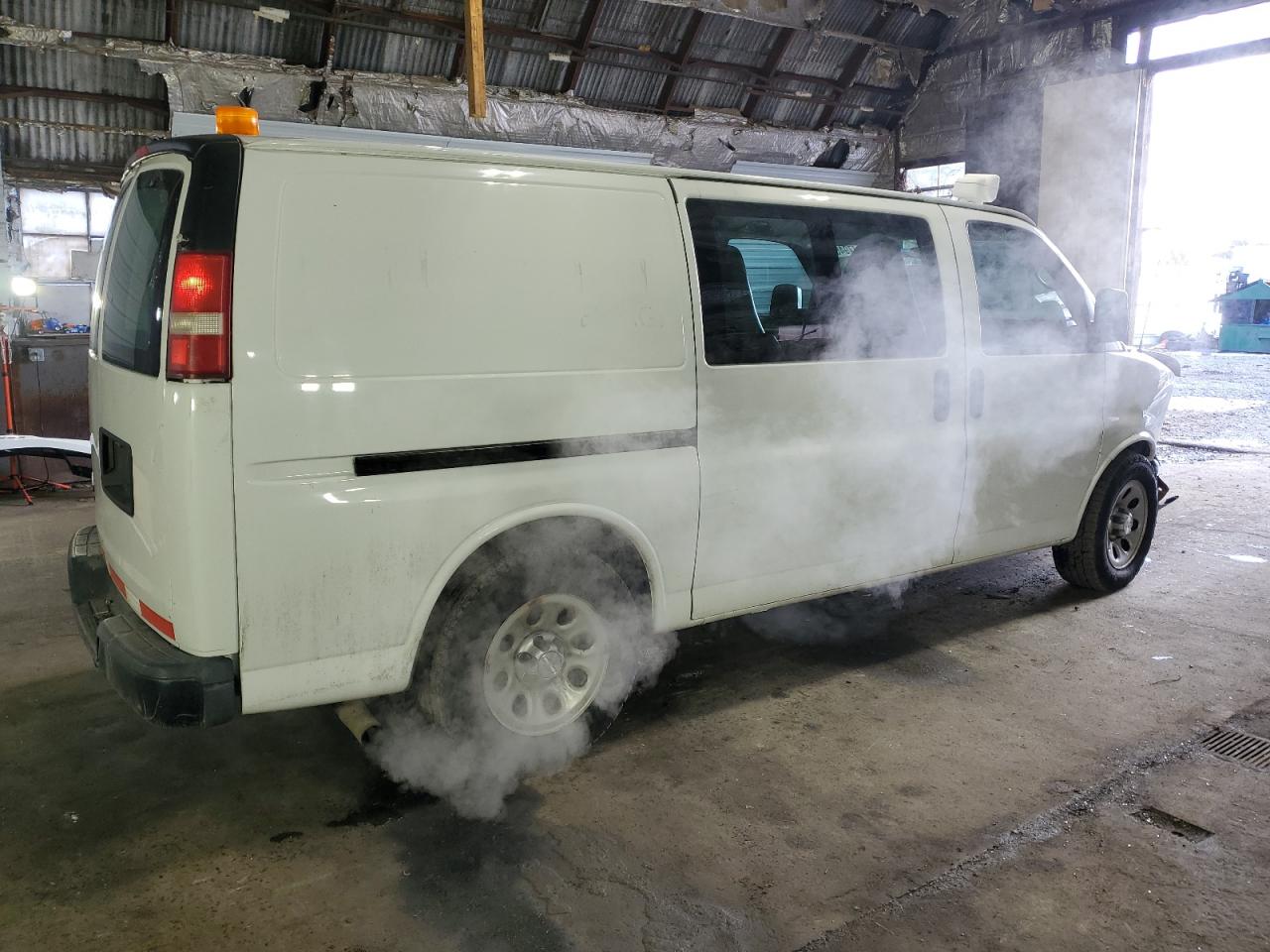 2014 Chevrolet Express VIN 1GCSHAF45E1204747 Copart auction photo, front end damage thumbnail 3