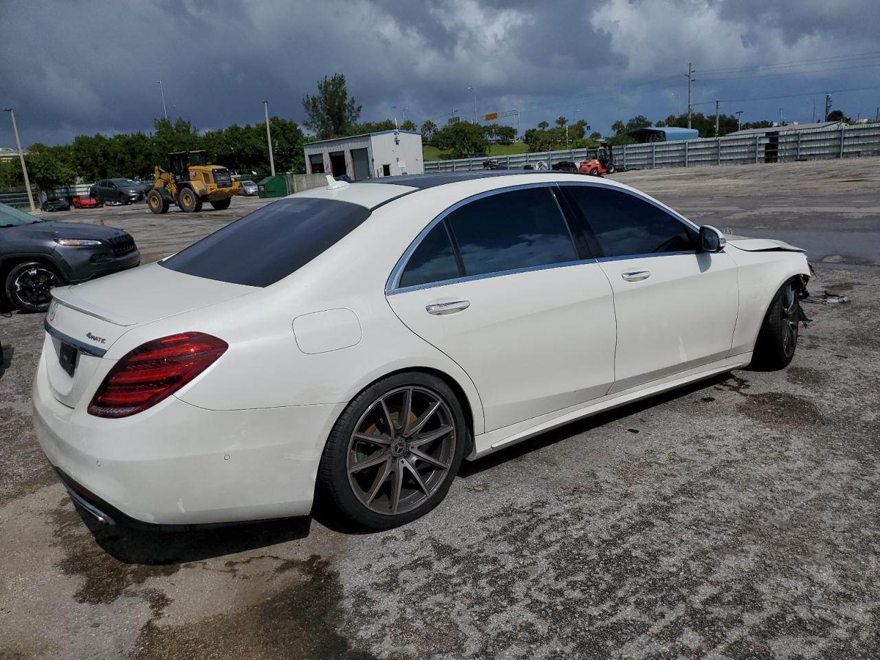 2019 Mercedes-Benz S-klasse VIN WDDUG8GB9KA457525 Copart auction photo, front end damage thumbnail 3