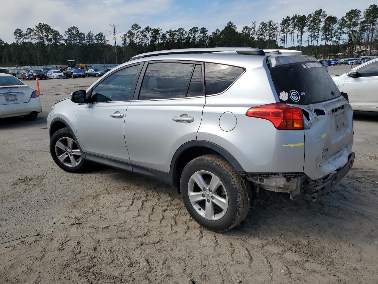2014 Toyota RAV 4 VIN 2T3WFREV6EW106053 Copart auction photo, rear end damage thumbnail 2
