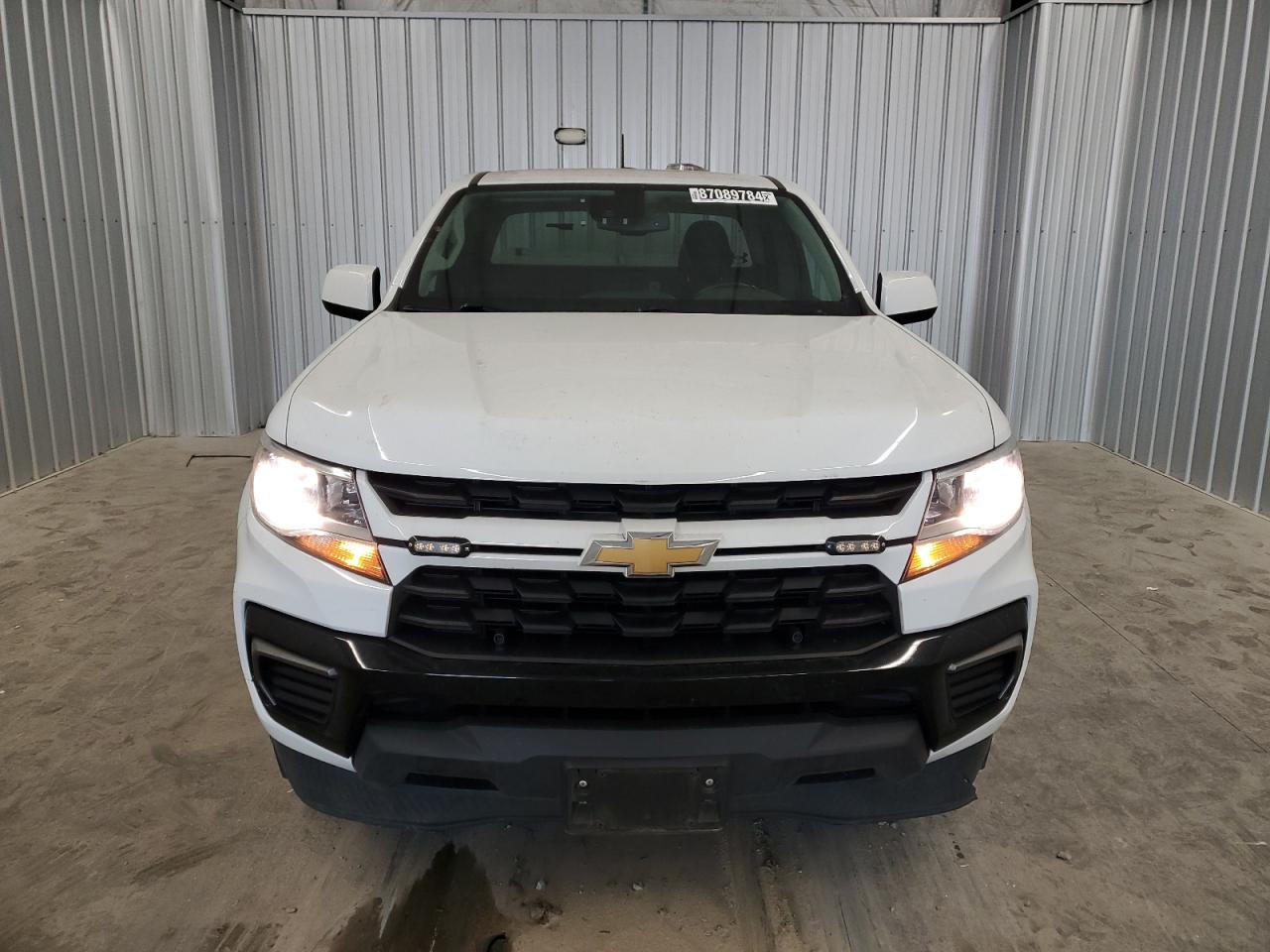 2022 Chevrolet Colorado VIN 1GCHSCEA1N1142133 Copart auction photo, rear end / minor dent/scratches damage thumbnail 5