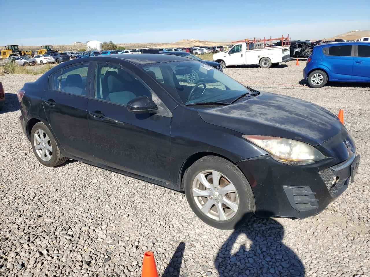 2010 Mazda 3 VIN JM1BL1SG4A1215795 Copart auction photo, front end damage thumbnail 4