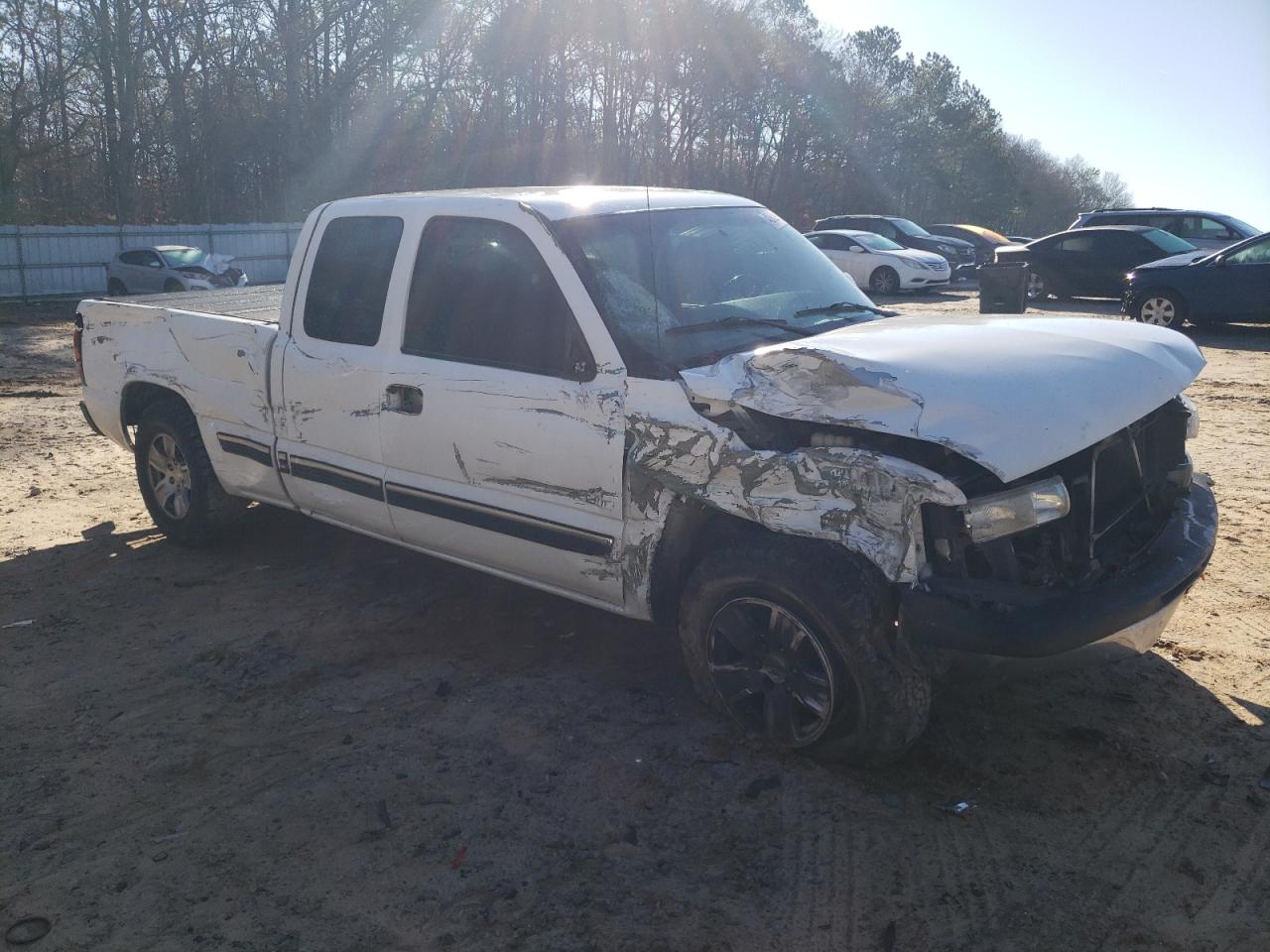 2002 Chevrolet Silverado VIN 2GCEC19T621424399 Copart auction photo, all over damage thumbnail 4