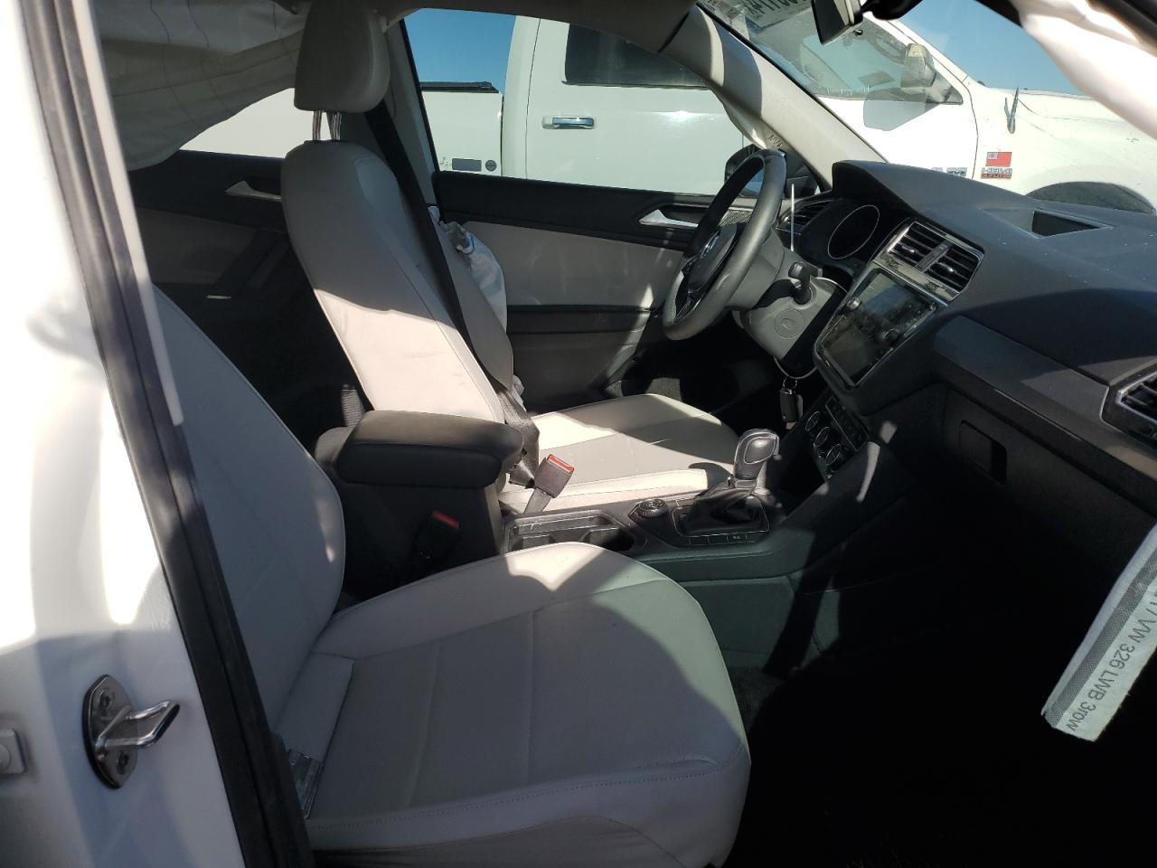 2020 Volkswagen Tiguan VIN 3VV2B7AX2LM096840 Copart auction photo, side damage thumbnail 7