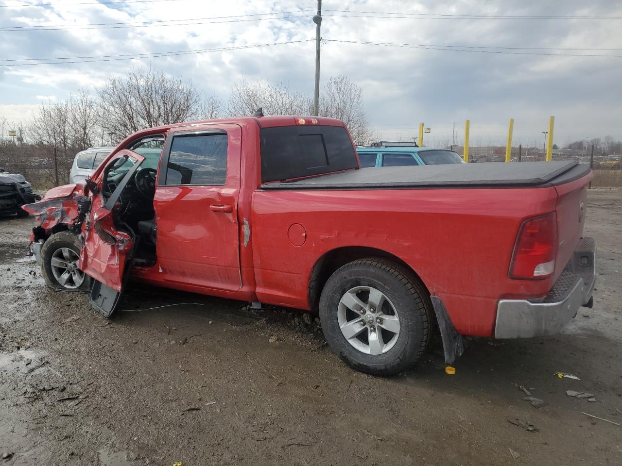 2020 RAM 1500 VIN 1C6RR6TT2LS134031 Copart auction photo, front end / side damage thumbnail 2
