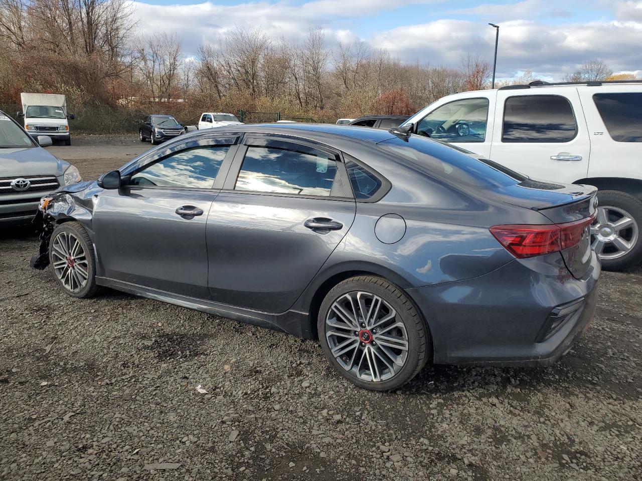 2021 KIA Forte VIN 3KPF44ACXME301077 Copart auction photo, front end / minor dent/scratches damage thumbnail 2