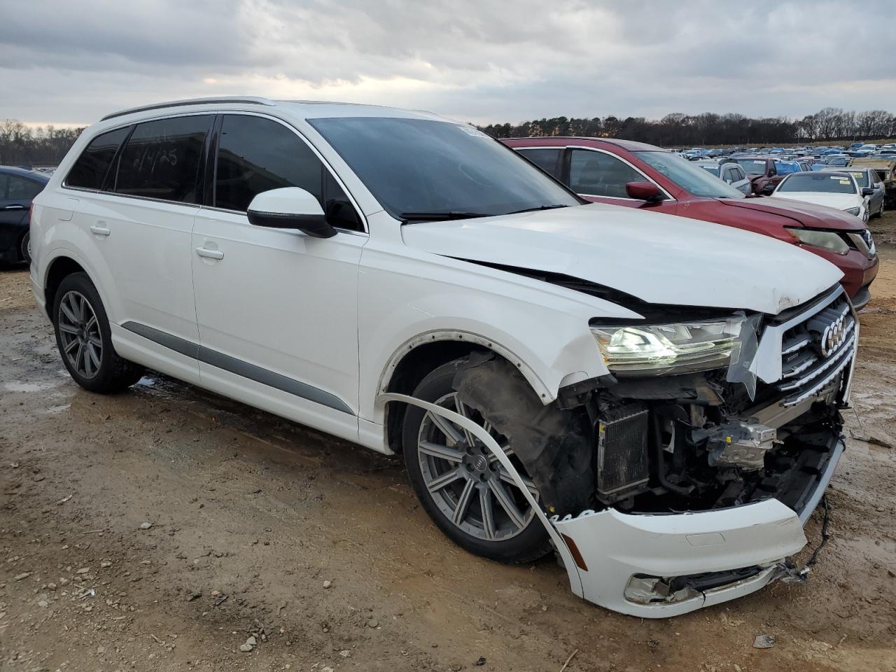 2018 Audi Q7 VIN WA1VAAF74JD014792 Copart auction photo, front end damage thumbnail 4
