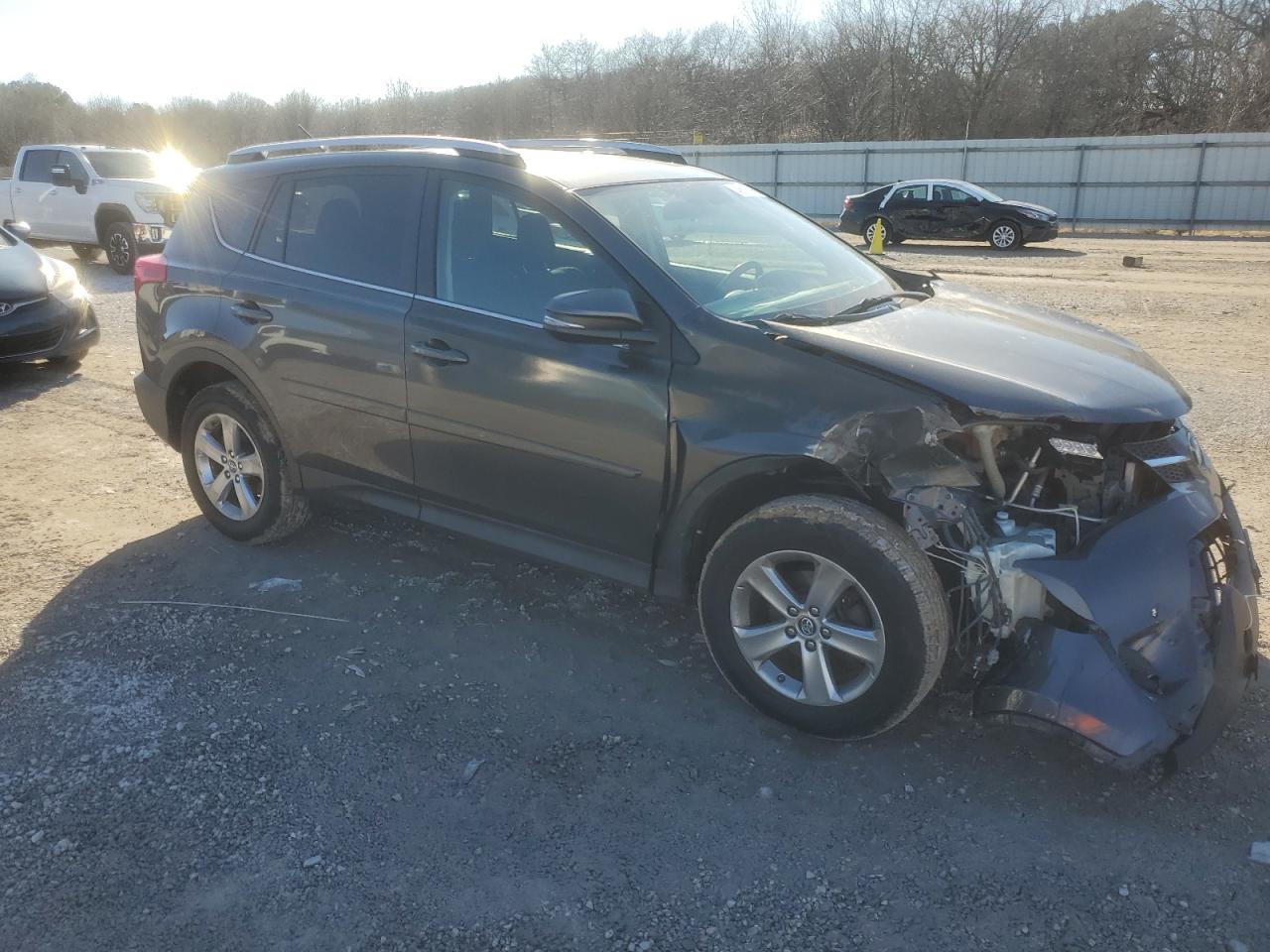 2015 Toyota RAV 4 VIN 2T3RFREV5FW326931 Copart auction photo, front end damage thumbnail 4