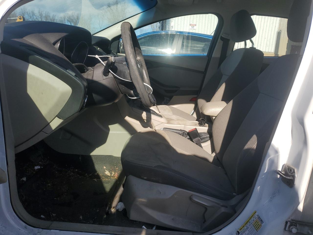 2012 Ford Focus VIN 1FAHP3F22CL229684 Copart auction photo, front end / minor dent/scratches damage thumbnail 7