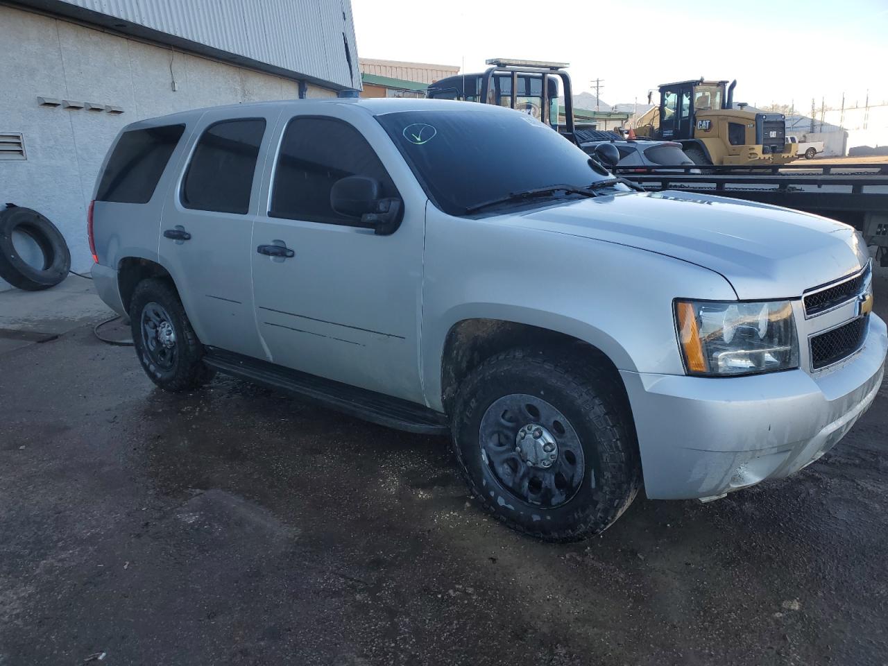 2012 Chevrolet Tahoe VIN 1GNLC2E08CR262591 Copart auction photo, front end / side damage thumbnail 4