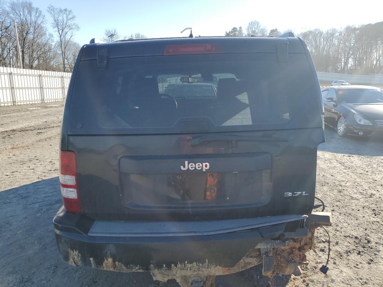 2008 Jeep Liberty (North America) VIN 1J8GP28KX8W207928 Copart auction photo, rear end damage thumbnail 6