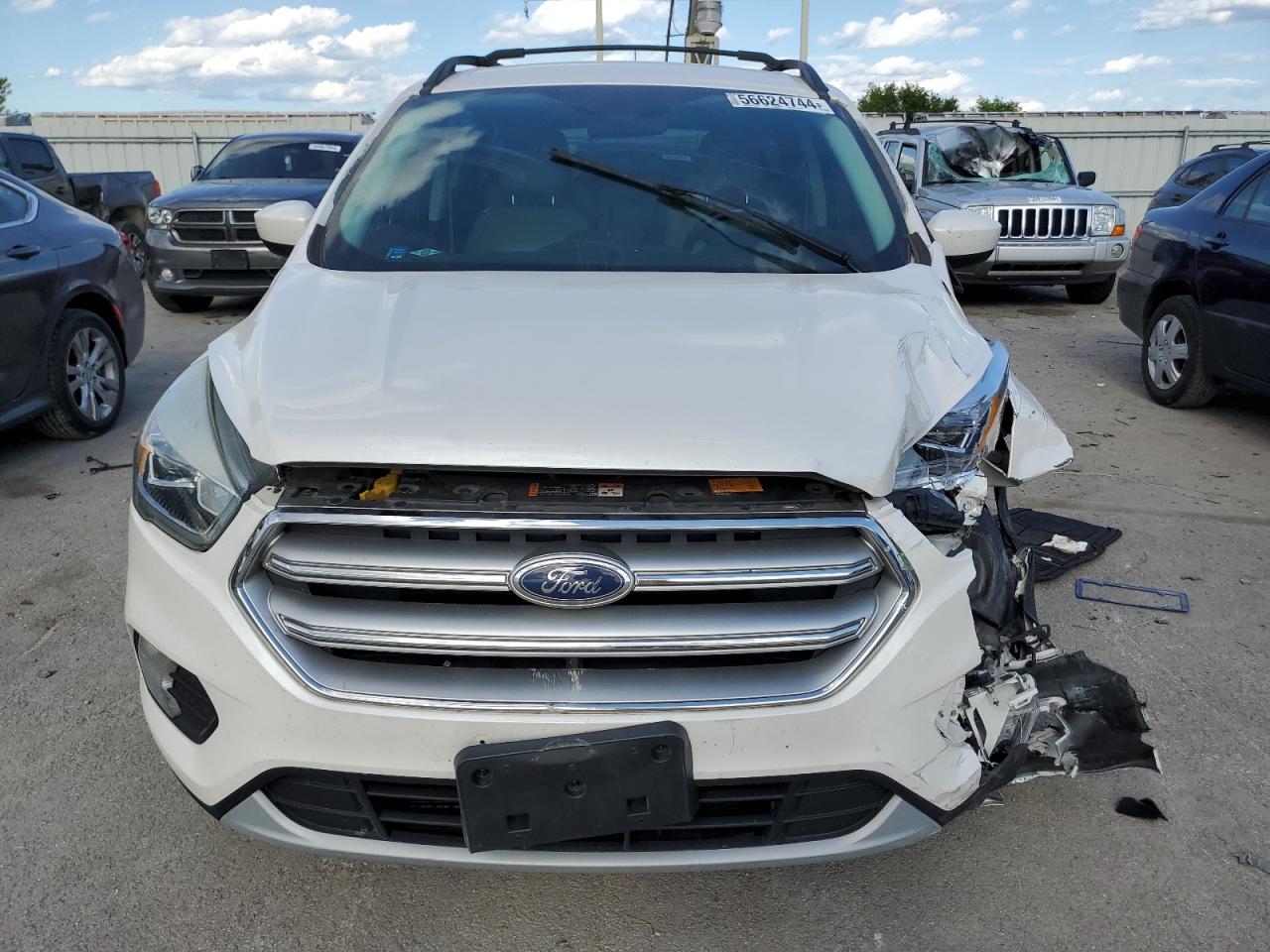 2017 Ford Escape VIN 1FMCU9GDXHUC17571 Copart auction photo, front end damage thumbnail 5