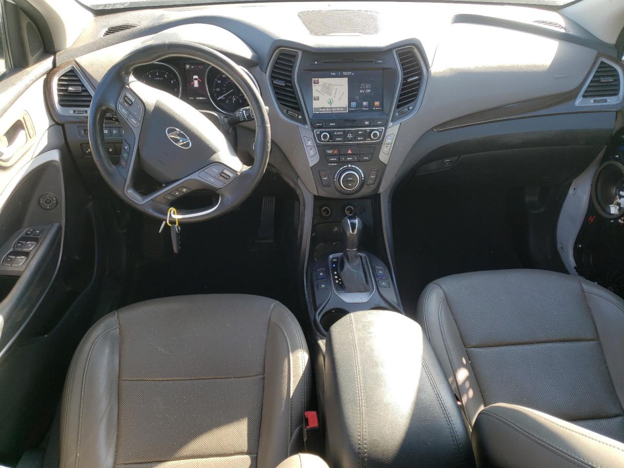 2017 Hyundai Santa Fe VIN 5XYZW4LA6HG473747 Copart auction photo, front end / undercarriage damage thumbnail 8