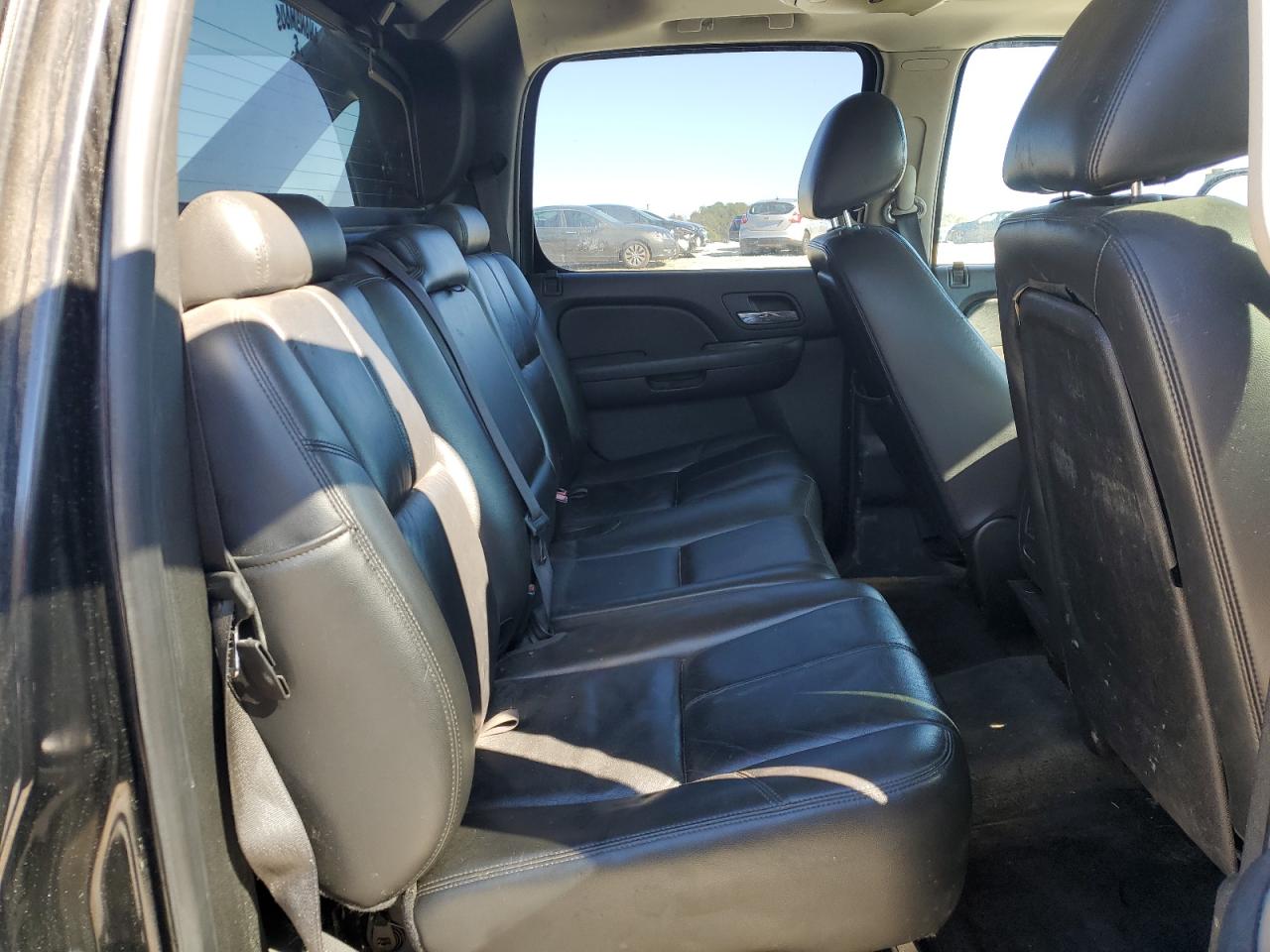 2010 Chevrolet Avalanche VIN 3GNNCFE00AG103299 Copart auction photo, rear end / damage history damage thumbnail 10