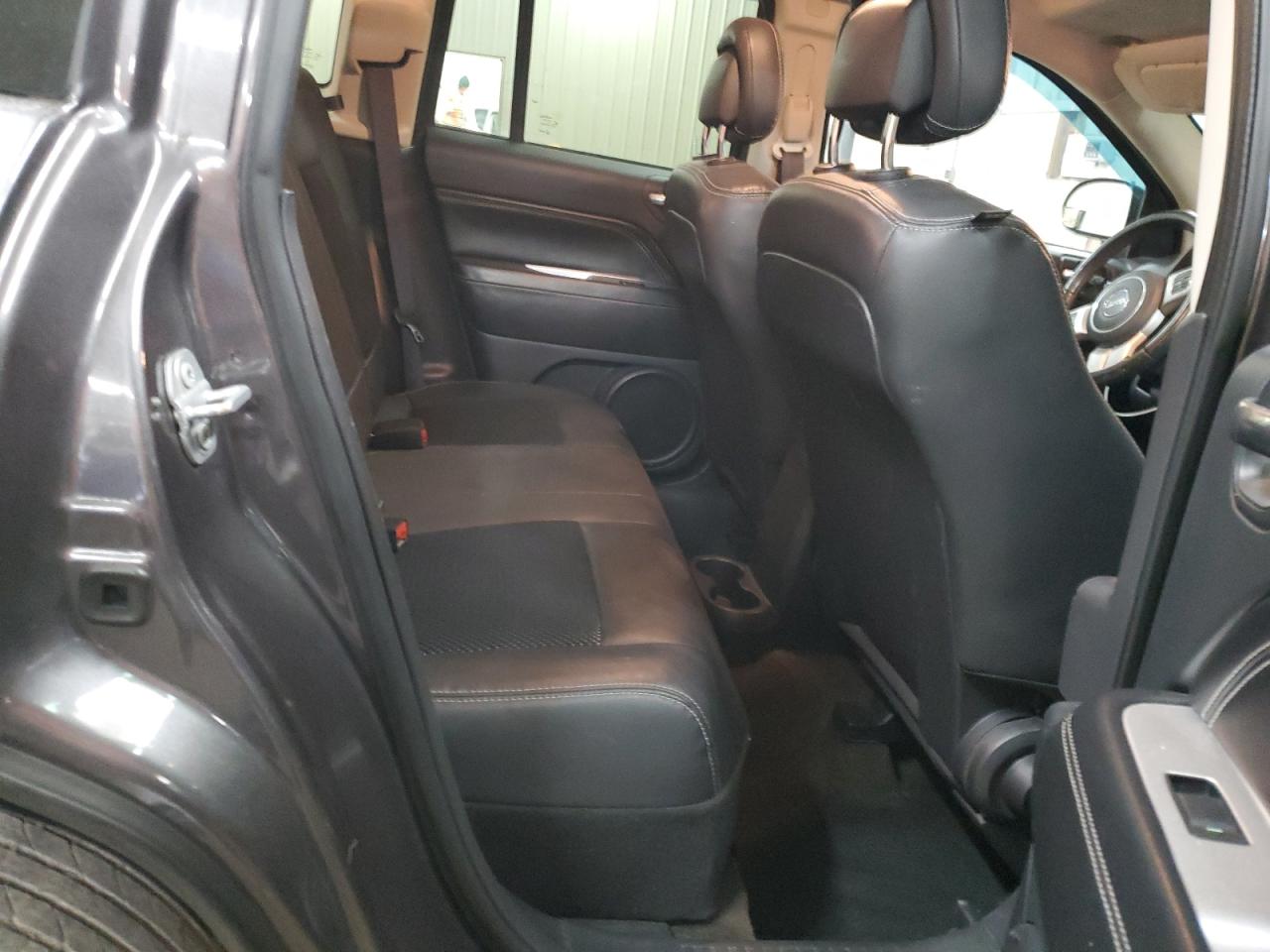 2016 Jeep Compass VIN 1C4NJCEA7GD734417 Copart auction photo, front end / minor dent/scratches damage thumbnail 11
