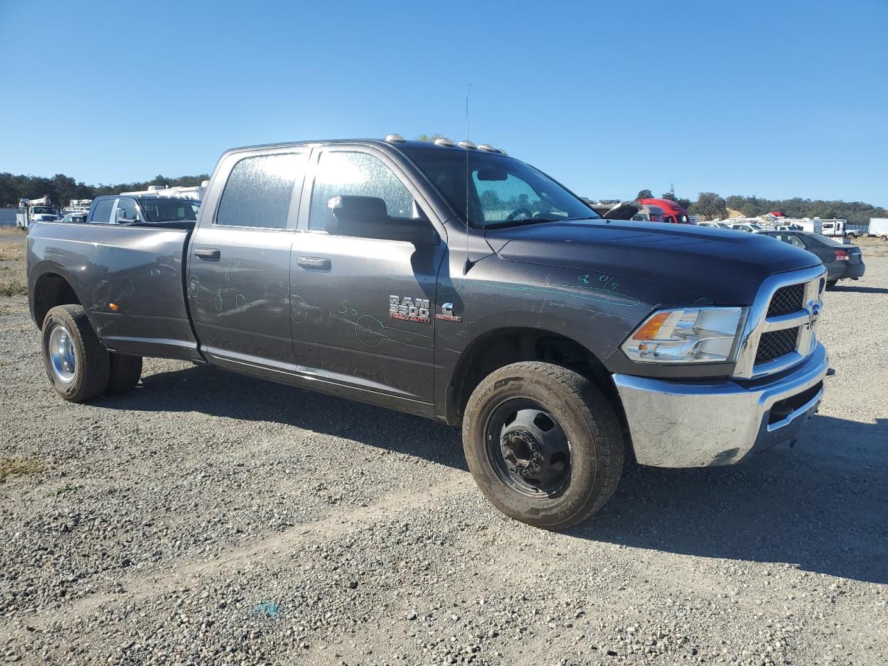 2017 RAM 3500 VIN 3C63RPGL8HG576042 Copart auction photo, rear end damage thumbnail 4