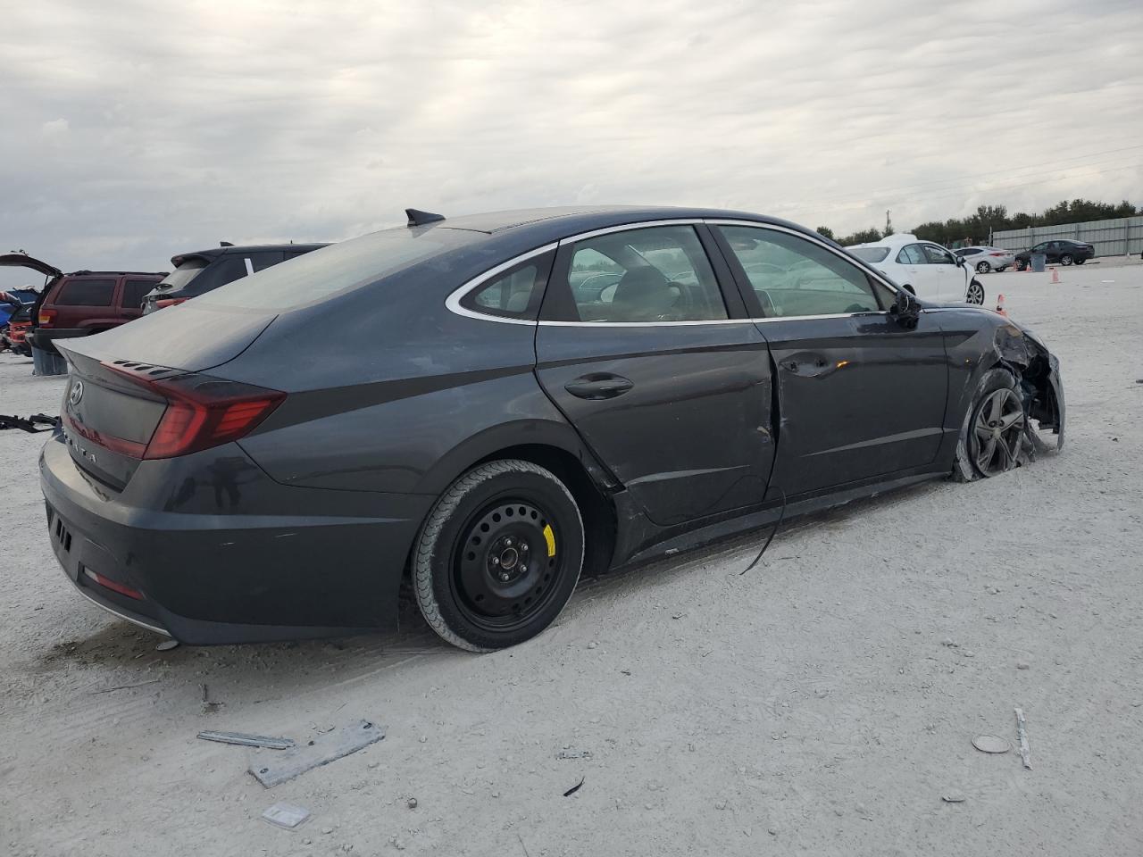 2020 Hyundai Sonata VIN 5NPEG4JA4LH035261 Copart auction photo, front end / side damage thumbnail 3