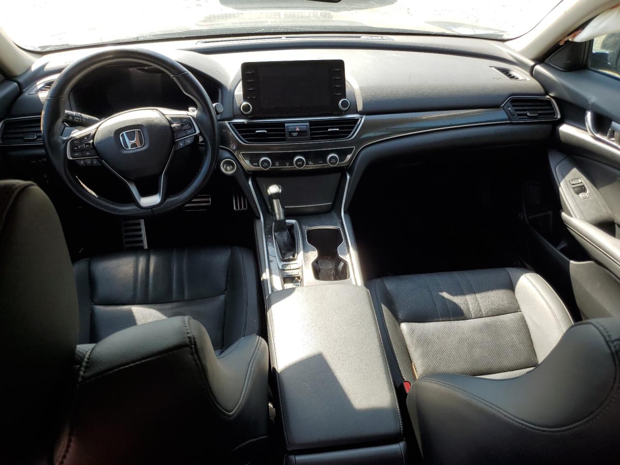 2022 Honda Accord VIN 1HGCV1F43NA072151 Copart auction photo, front end / side damage thumbnail 8