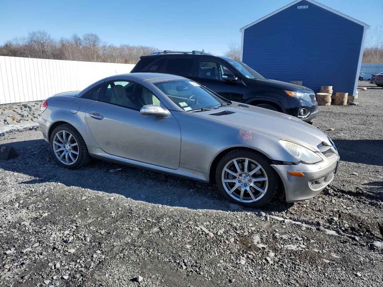 2007 Mercedes-Benz SLK-klasse VIN WDBWK56F57F133906 Copart auction photo, front end damage thumbnail 4