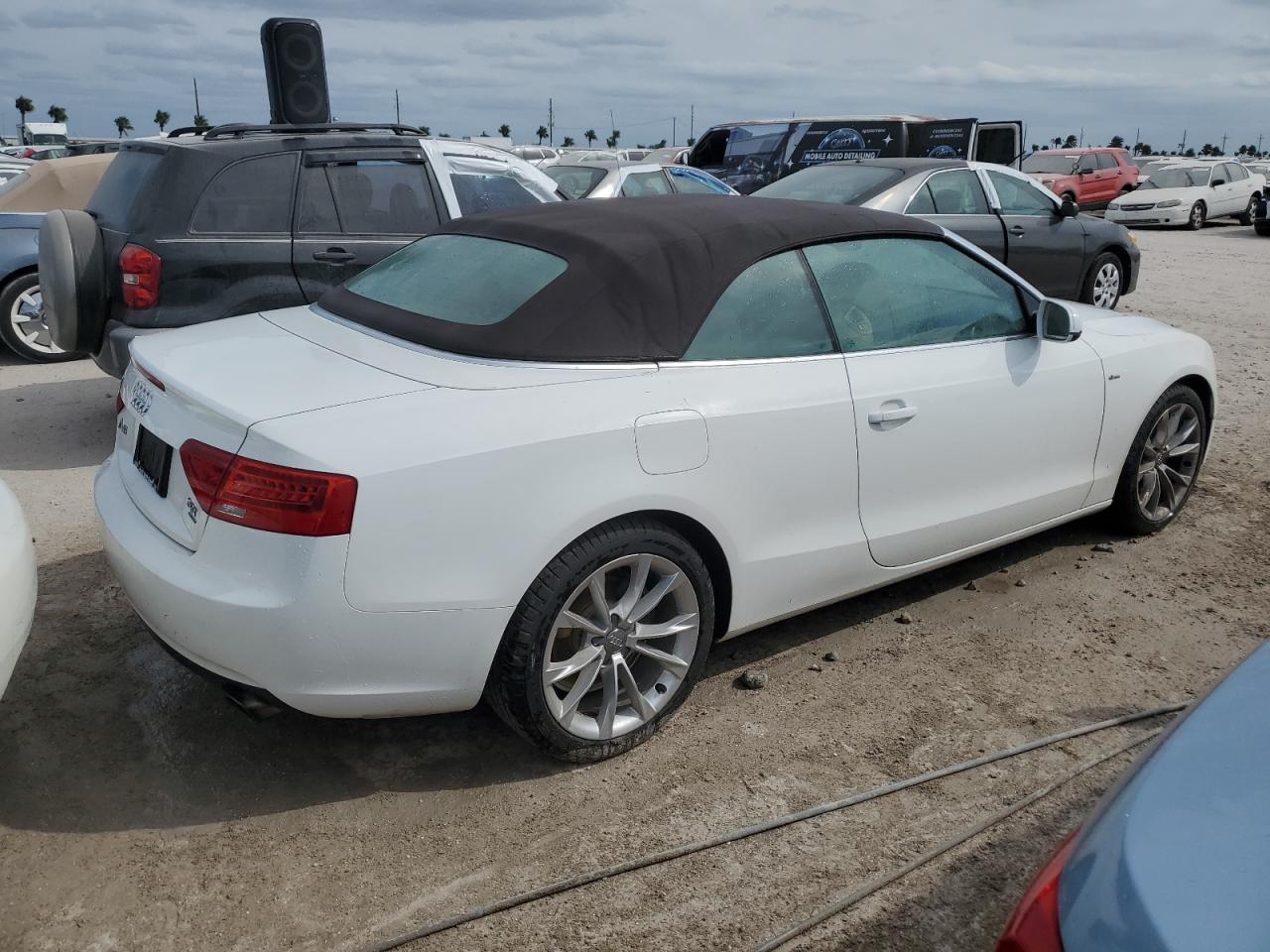 2014 Audi A5 VIN WAULFAFH1EN014267 Copart auction photo, water/flood damage thumbnail 3