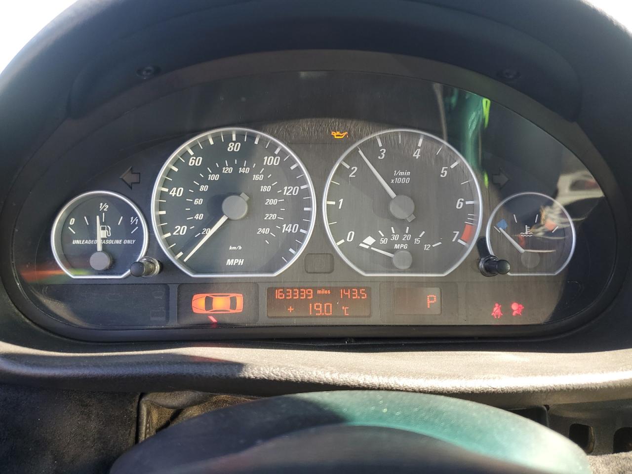 2004 BMW 3er VIN WBABD53454PL13225 Copart auction photo, all over damage thumbnail 9