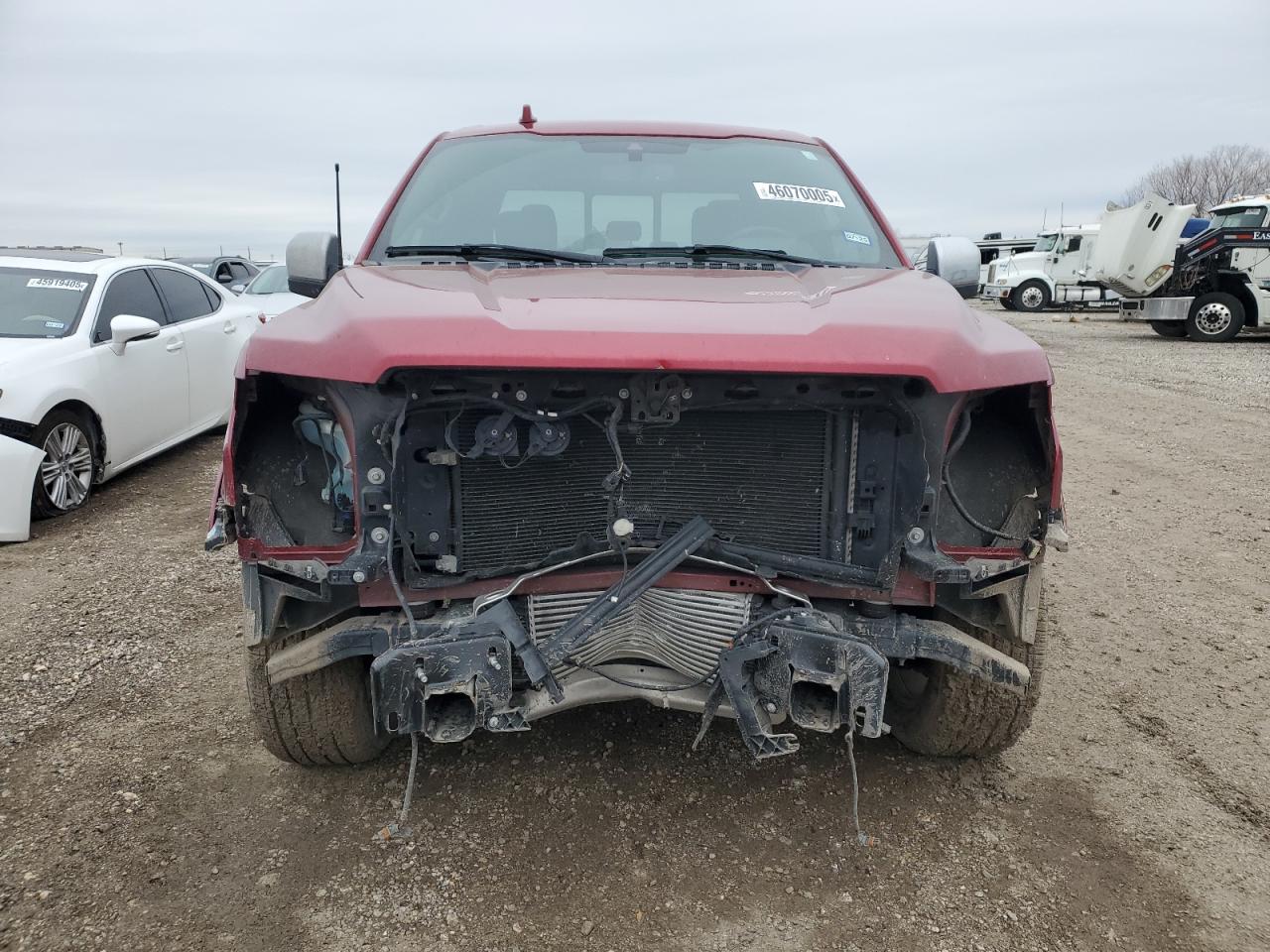 2019 Ford F-150 VIN 1FTEW1C48KFC19104 Copart auction photo, front end / minor dent/scratches damage thumbnail 5