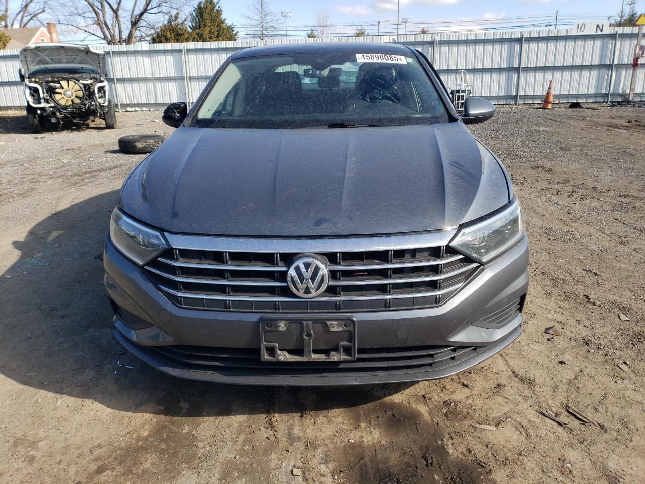 2019 Volkswagen Jetta VIN 3VWE57BU5KM009497 Copart auction photo, side / minor dent/scratches damage thumbnail 5