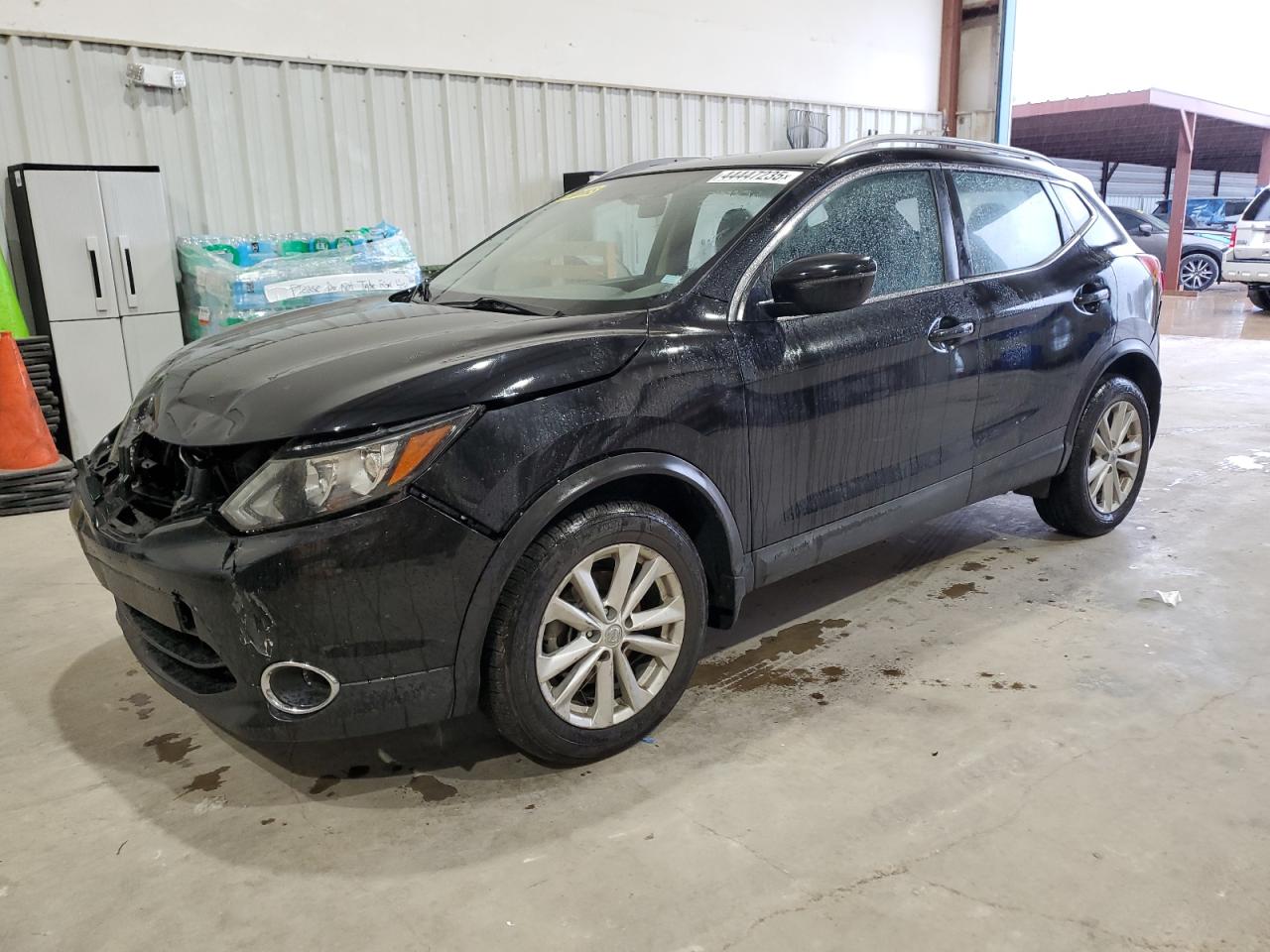 2017 Nissan Rogue VIN JN1BJ1CR3HW136611